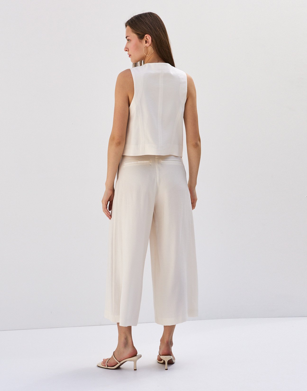 Παντελόνι culotte με πιέτες