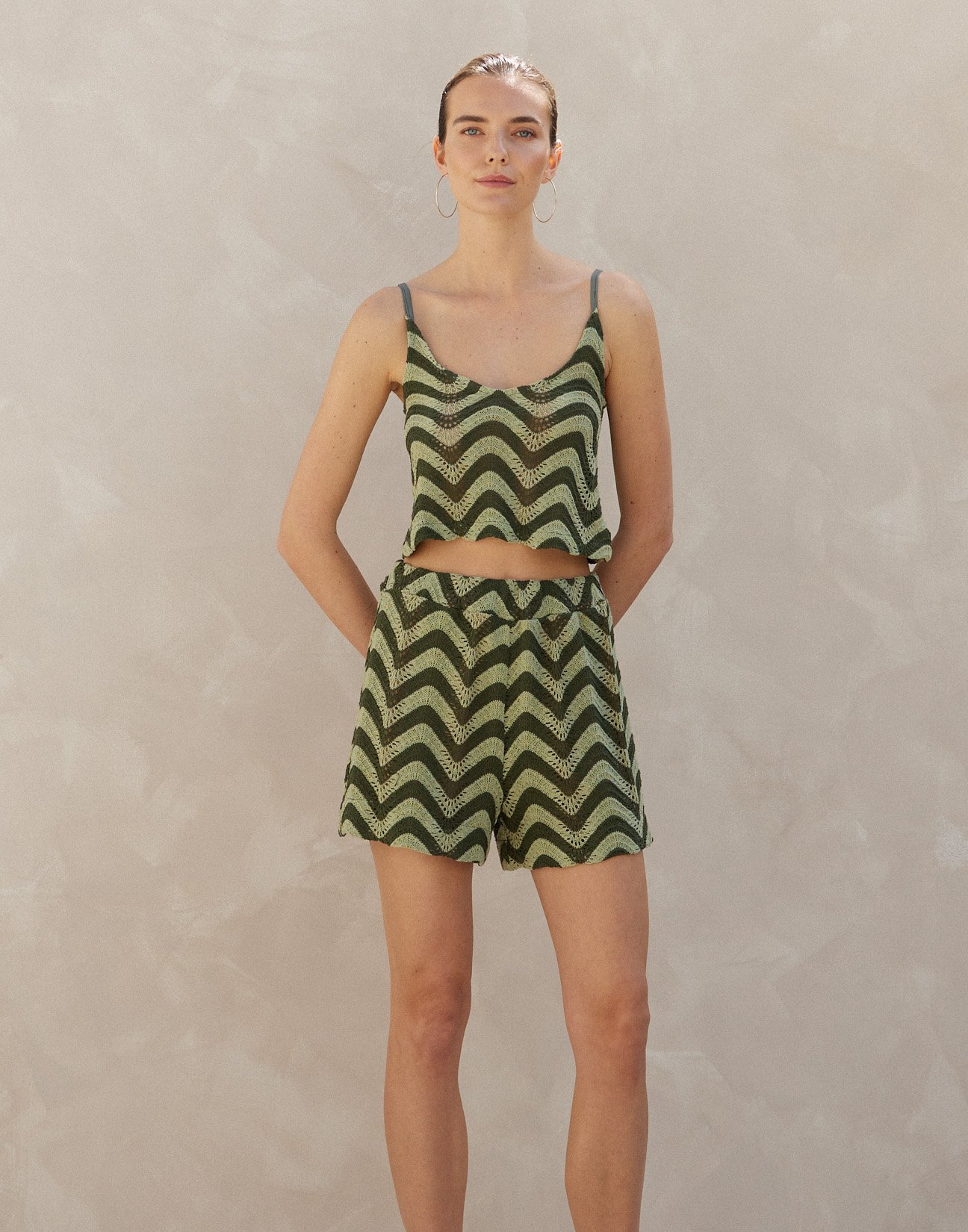 Knit shorts
