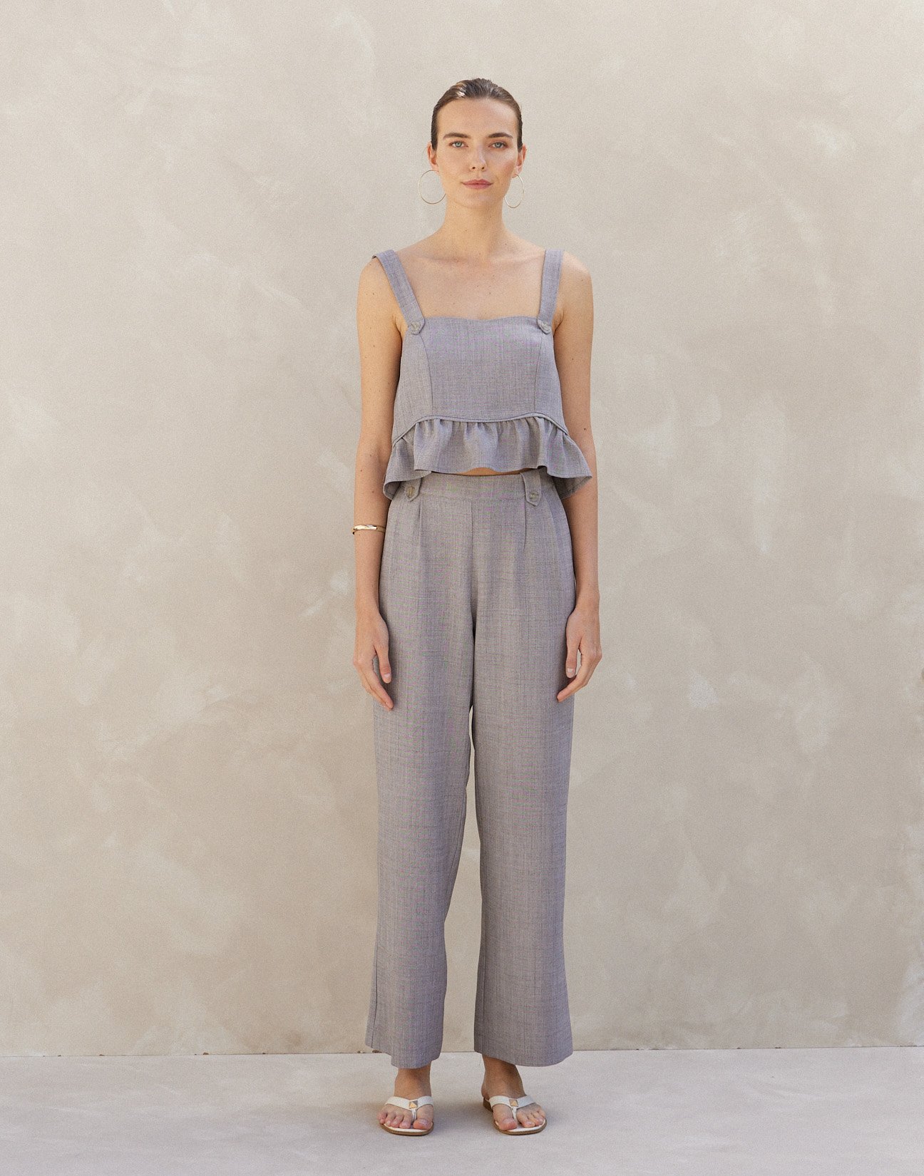 Pleated trousers