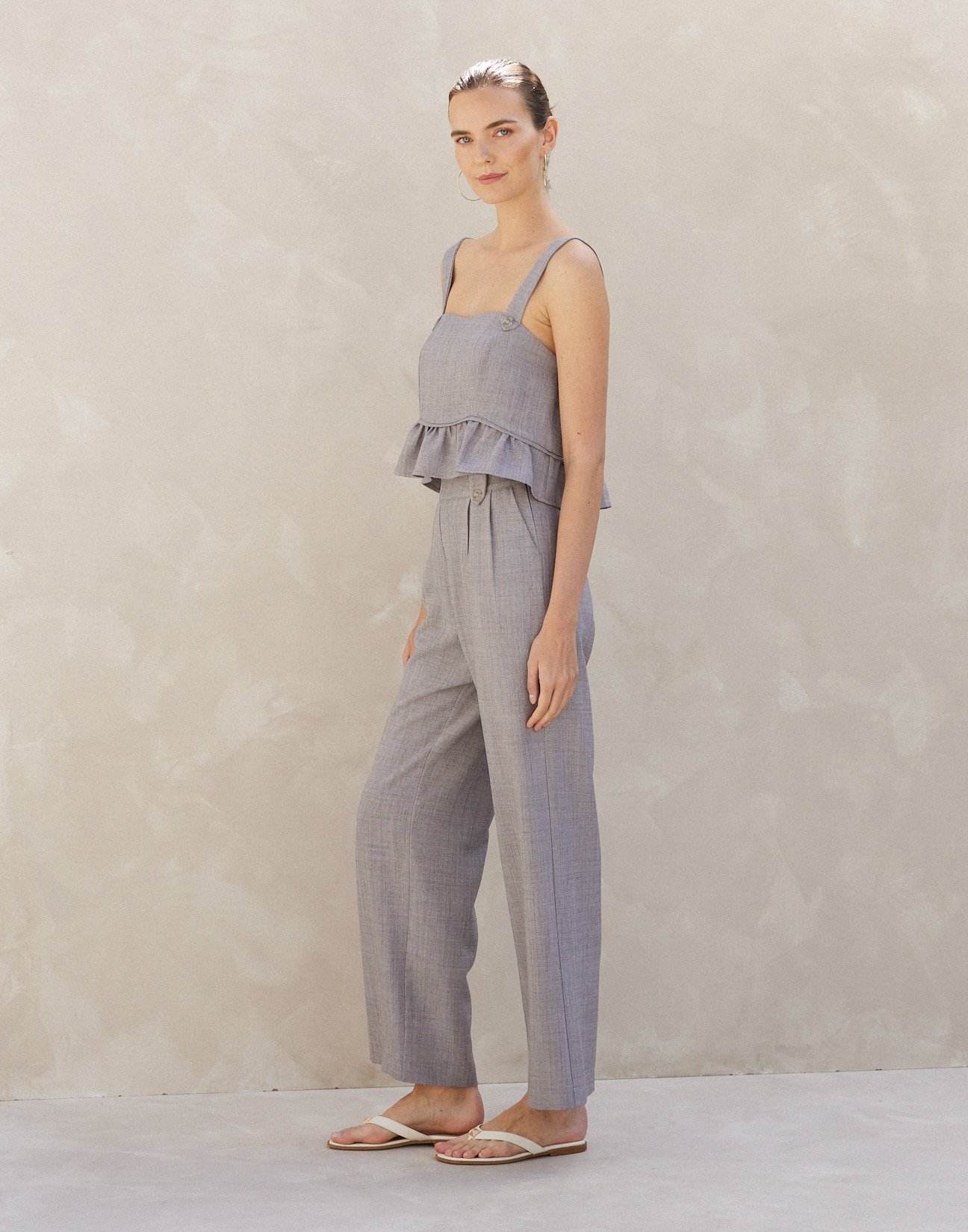 Pleated trousers