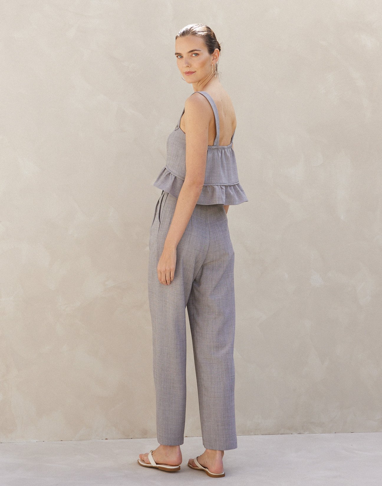 Pleated trousers