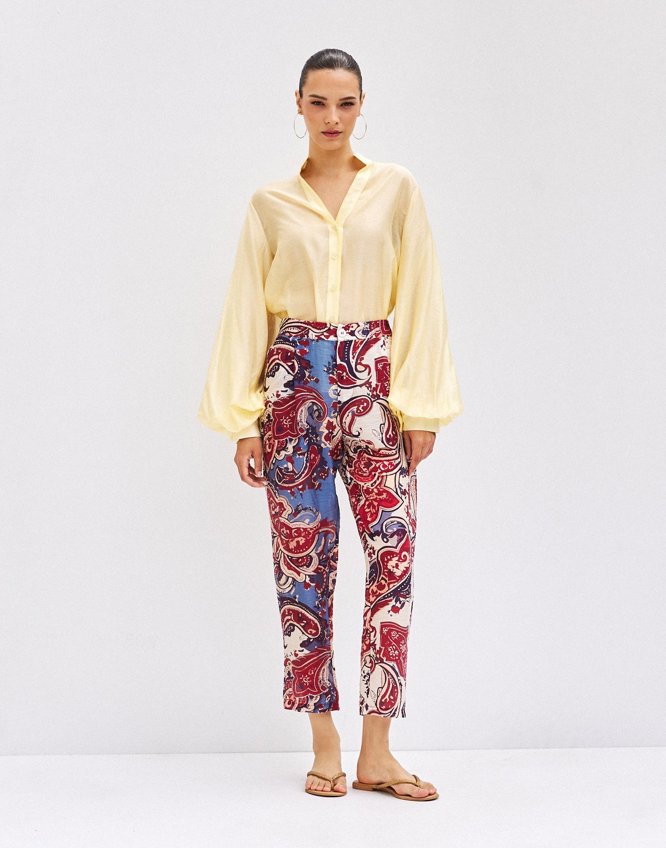 Printed trousers with elastic waist