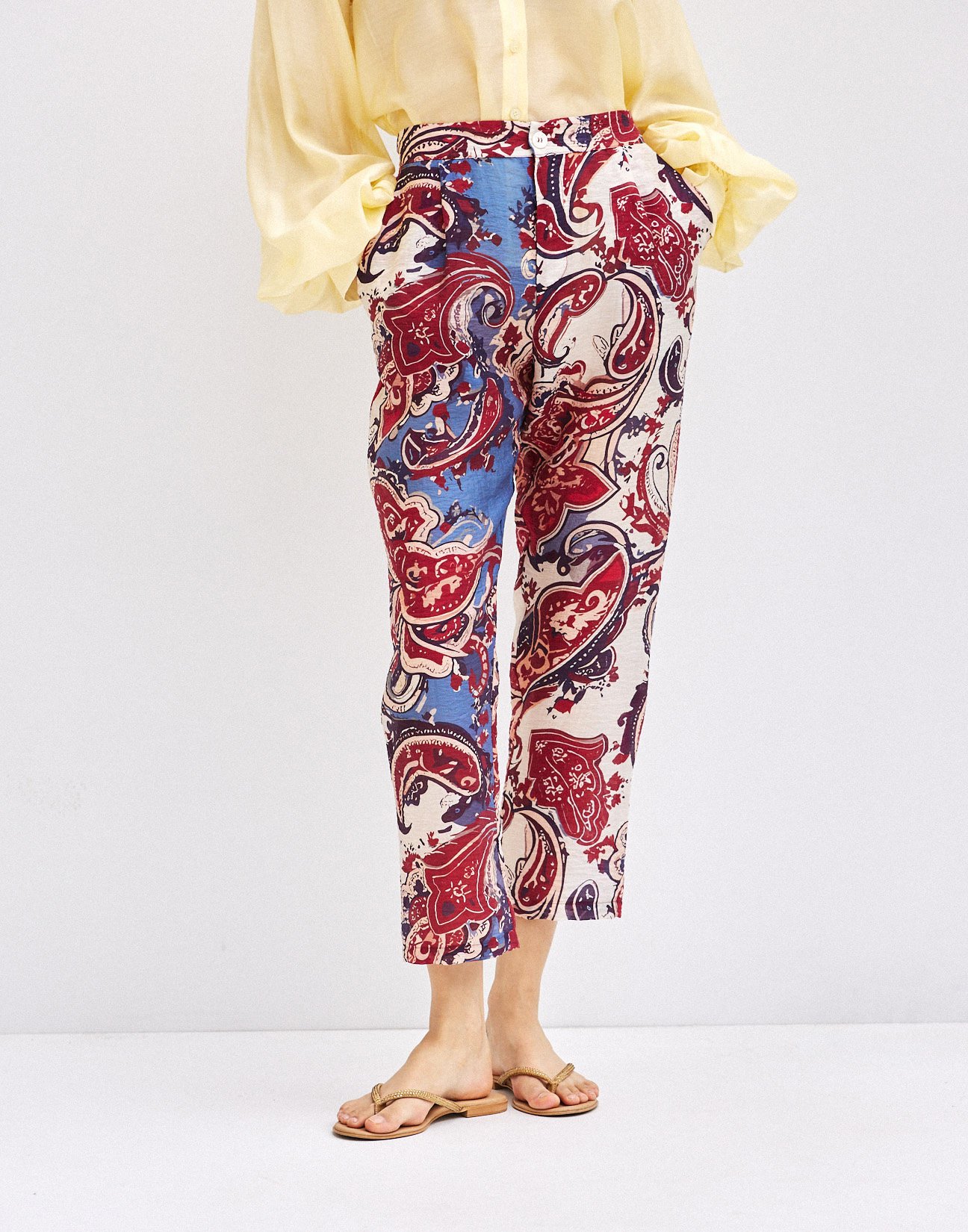 Printed trousers with elastic waist