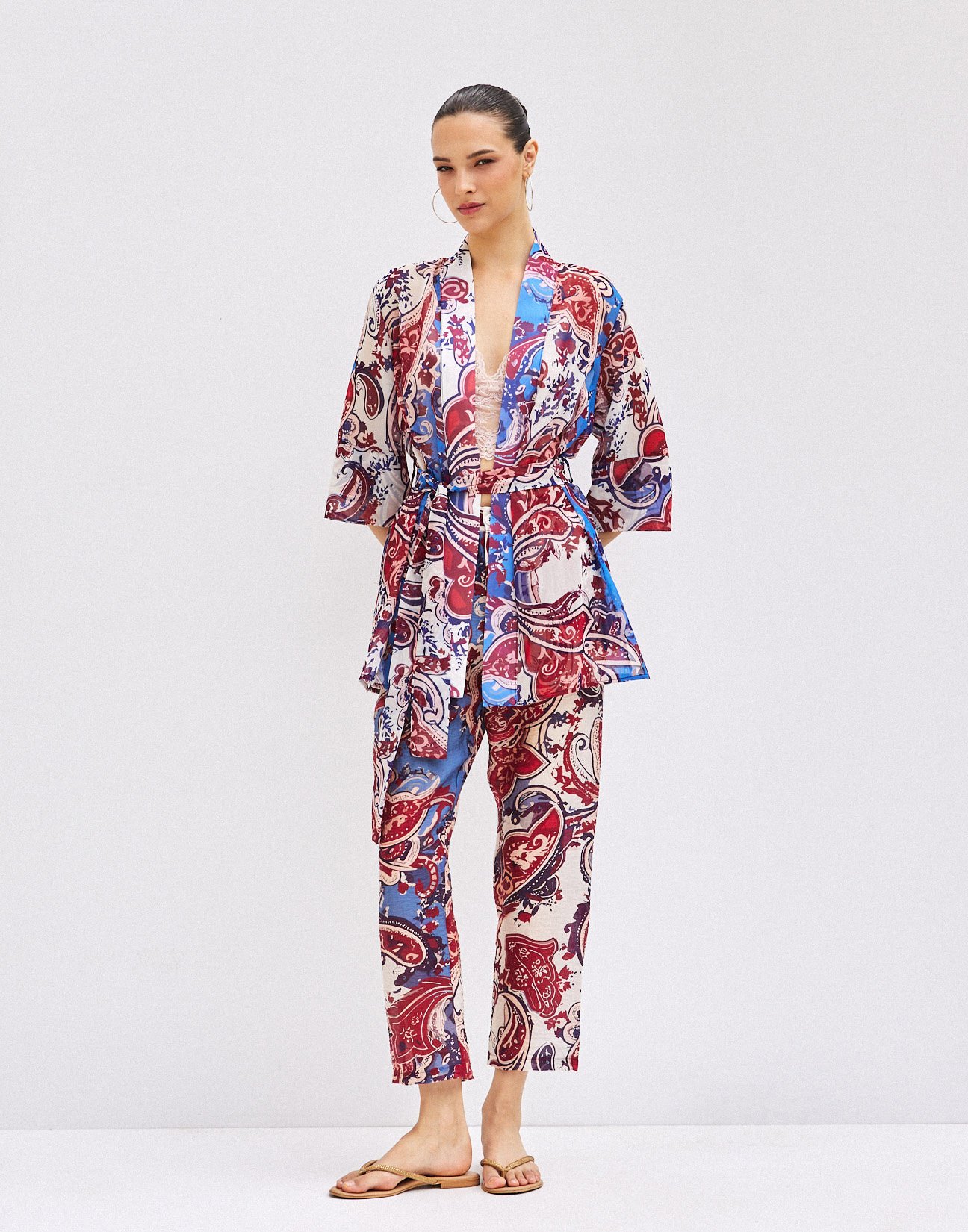 Printed trousers with elastic waist