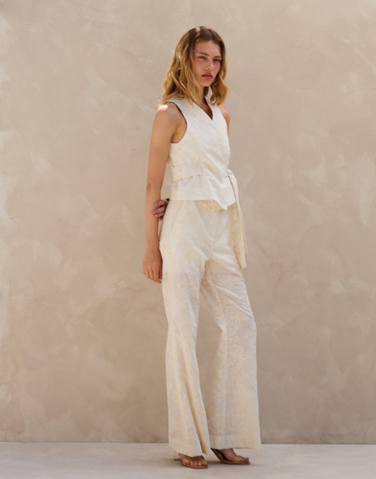 Embroidery trousers