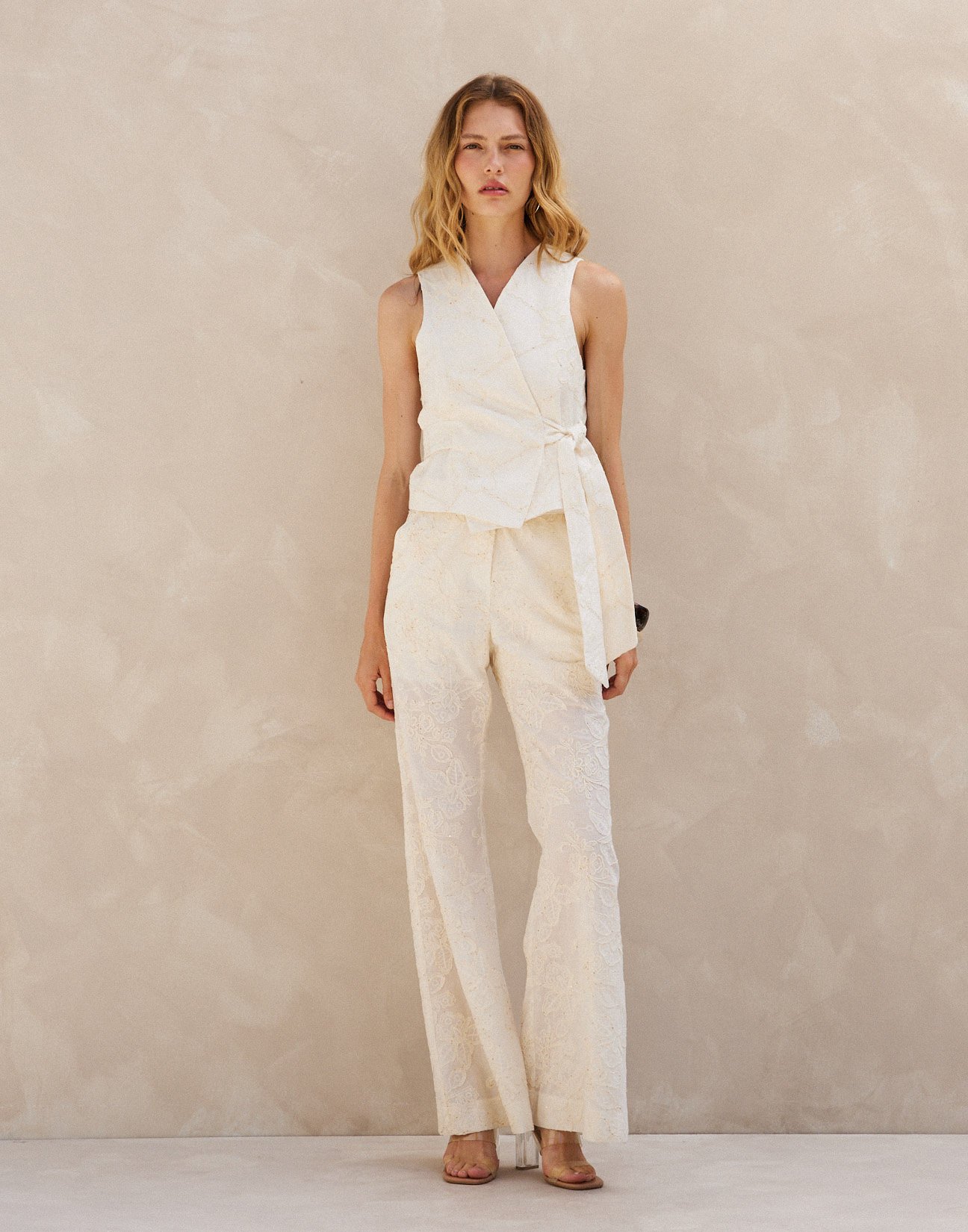 Embroidery trousers