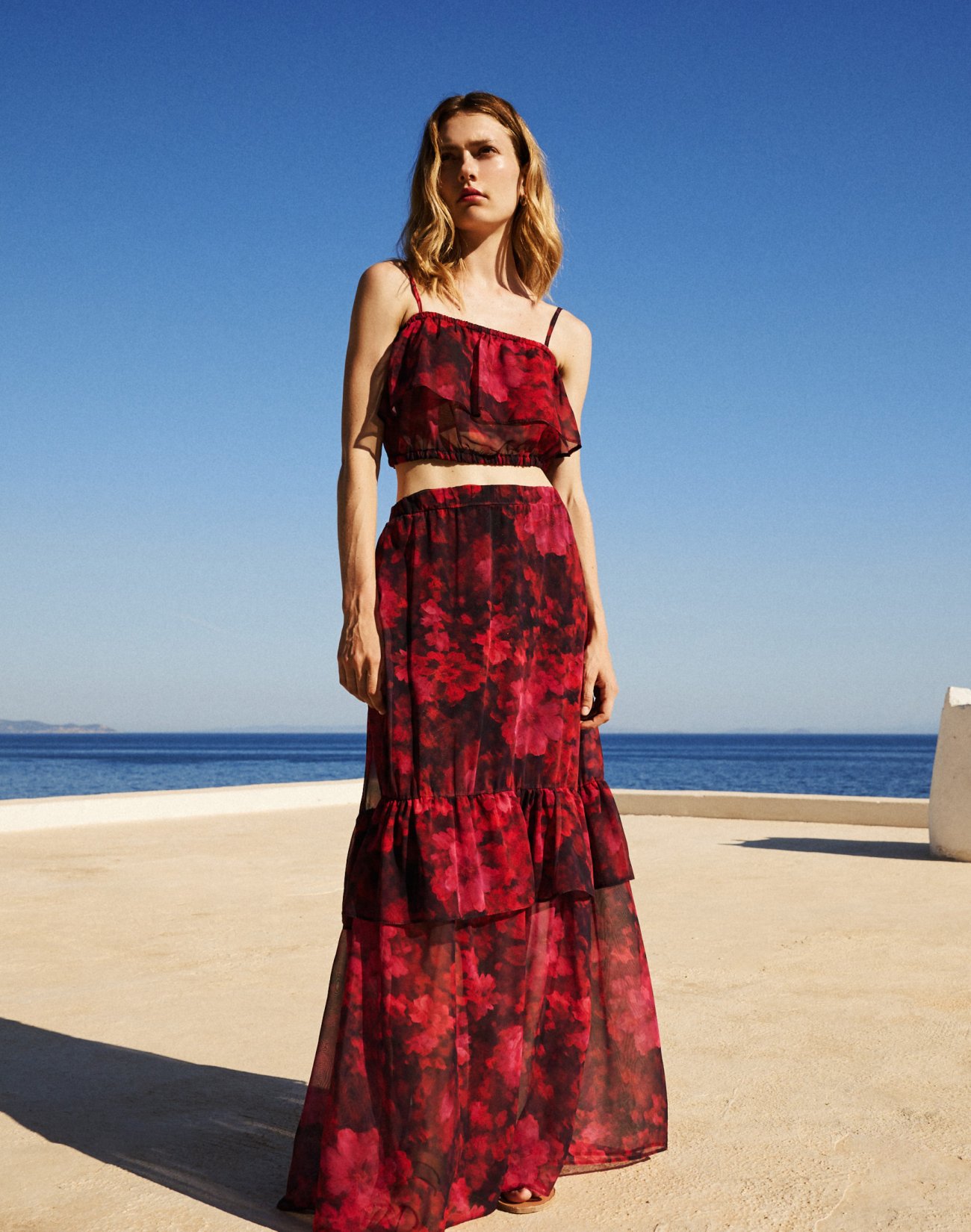 Maxi skirt with ruffles