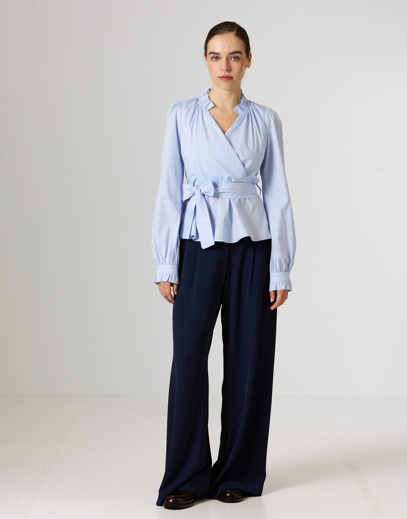 Poplin blouse with ruffles