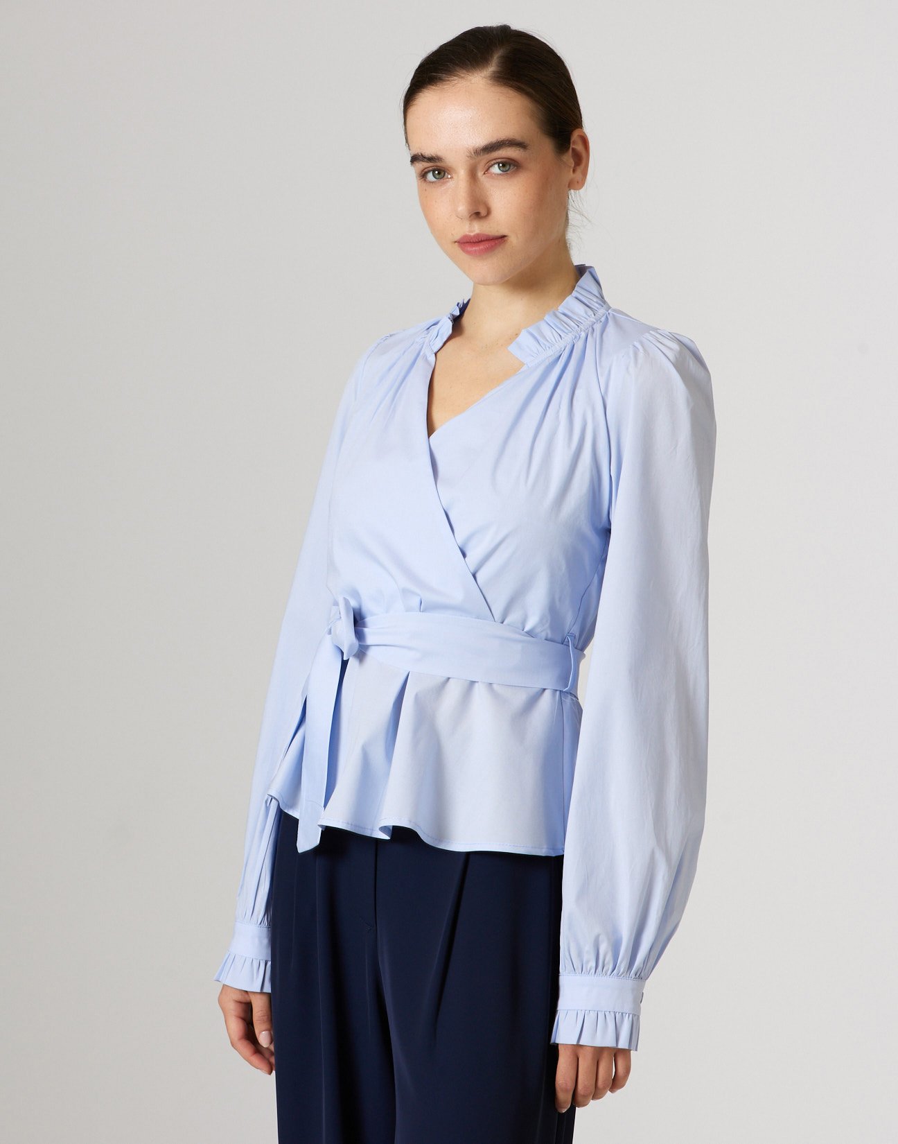 Poplin blouse with ruffles