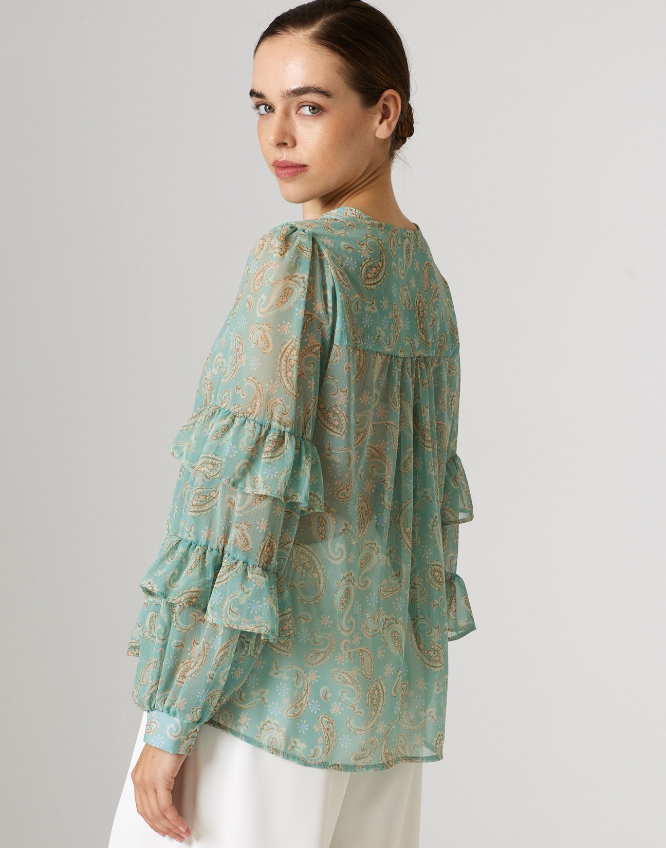 Printed shirt with ruffles