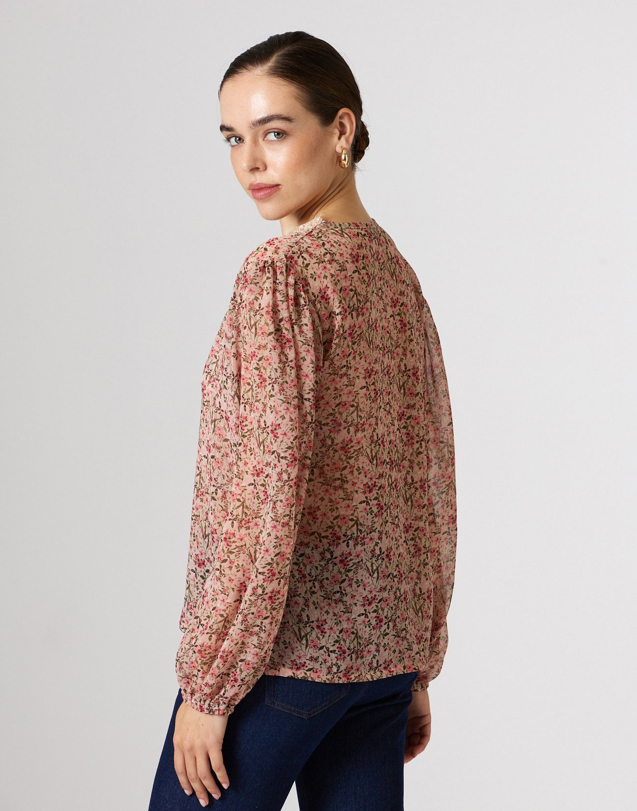 Printed blouse with lace