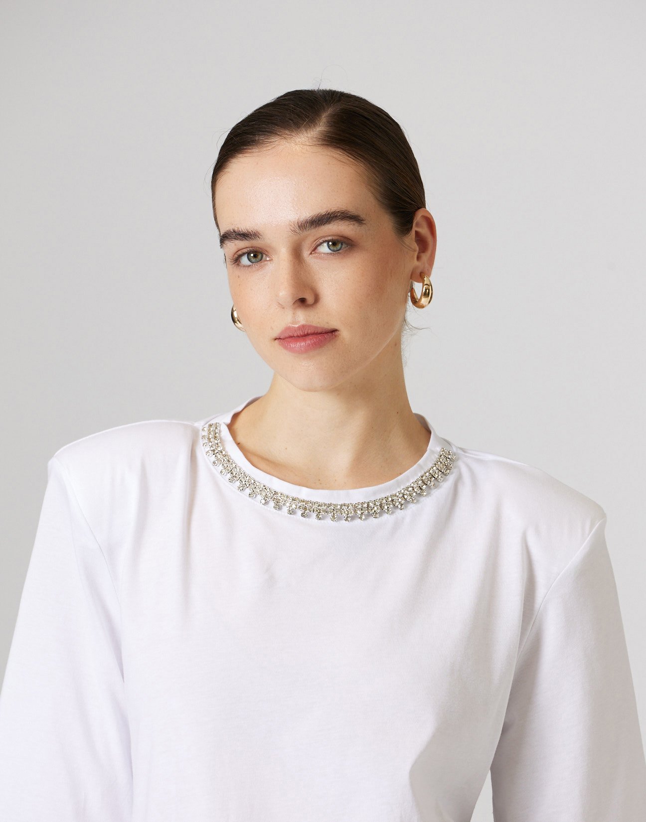 Oversized blouse with rhinestone