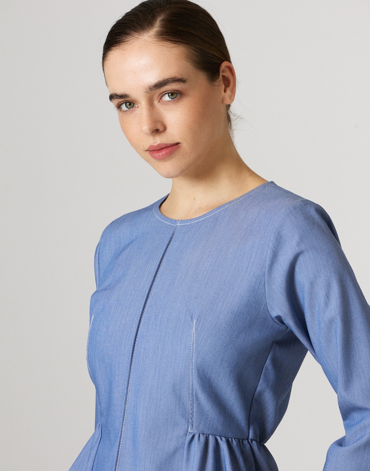 Blouse with topstitching