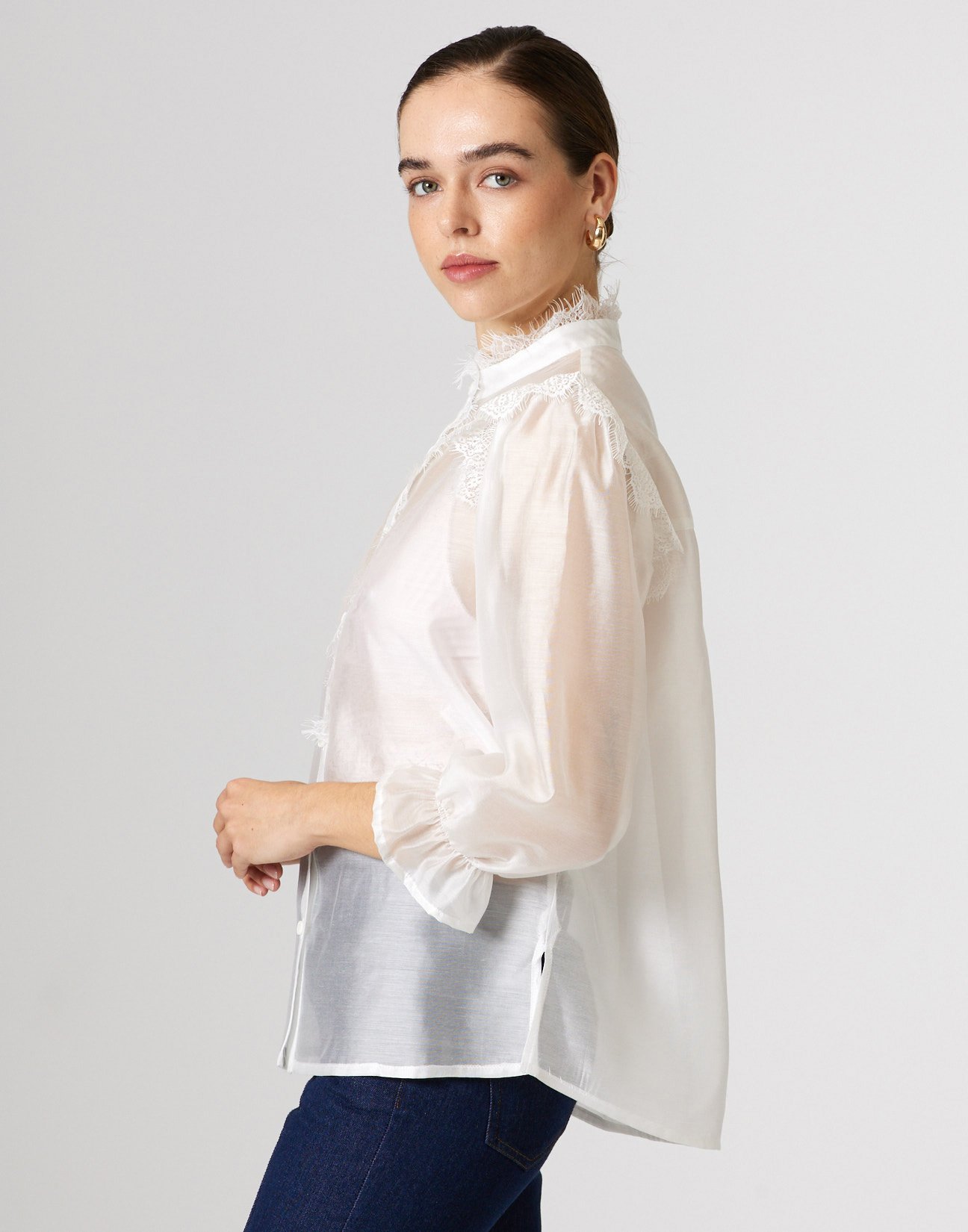 Shirt with lace