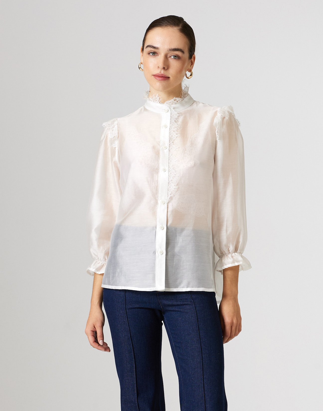 Shirt with lace