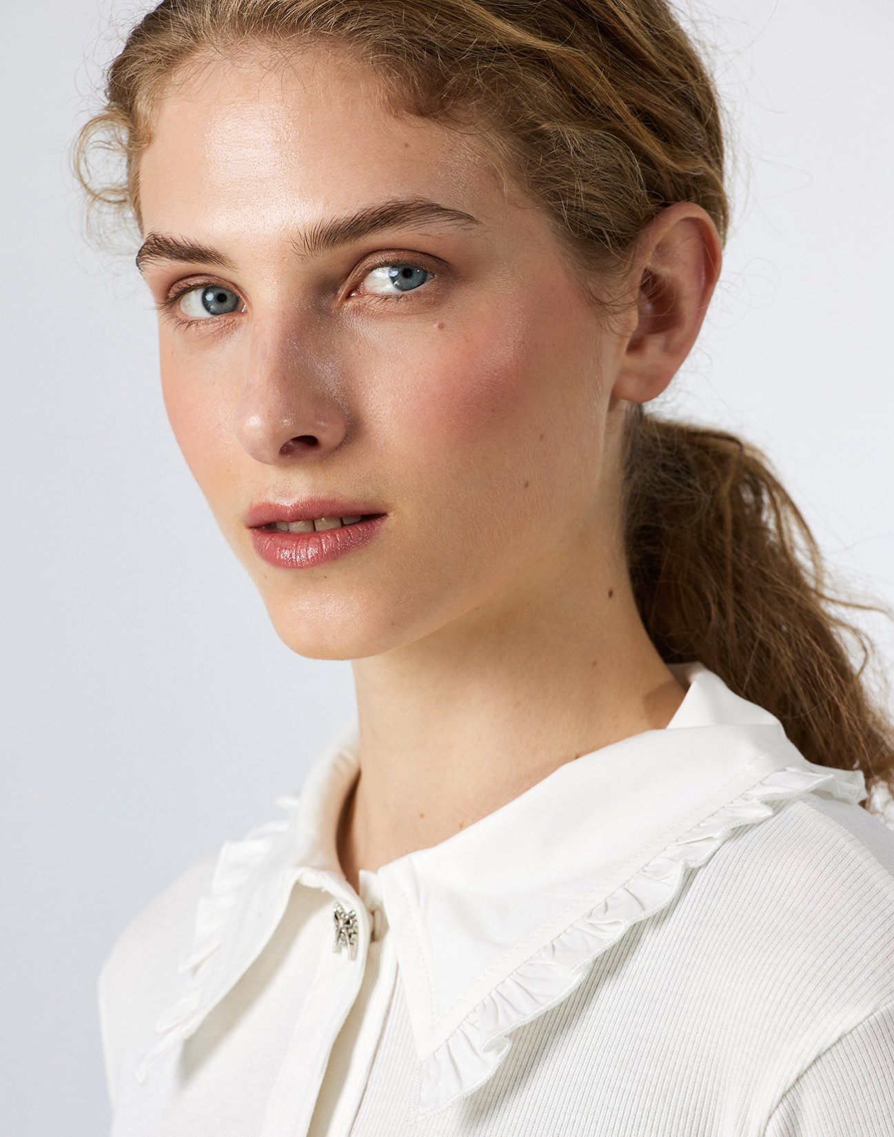 Ribbed top with collar
