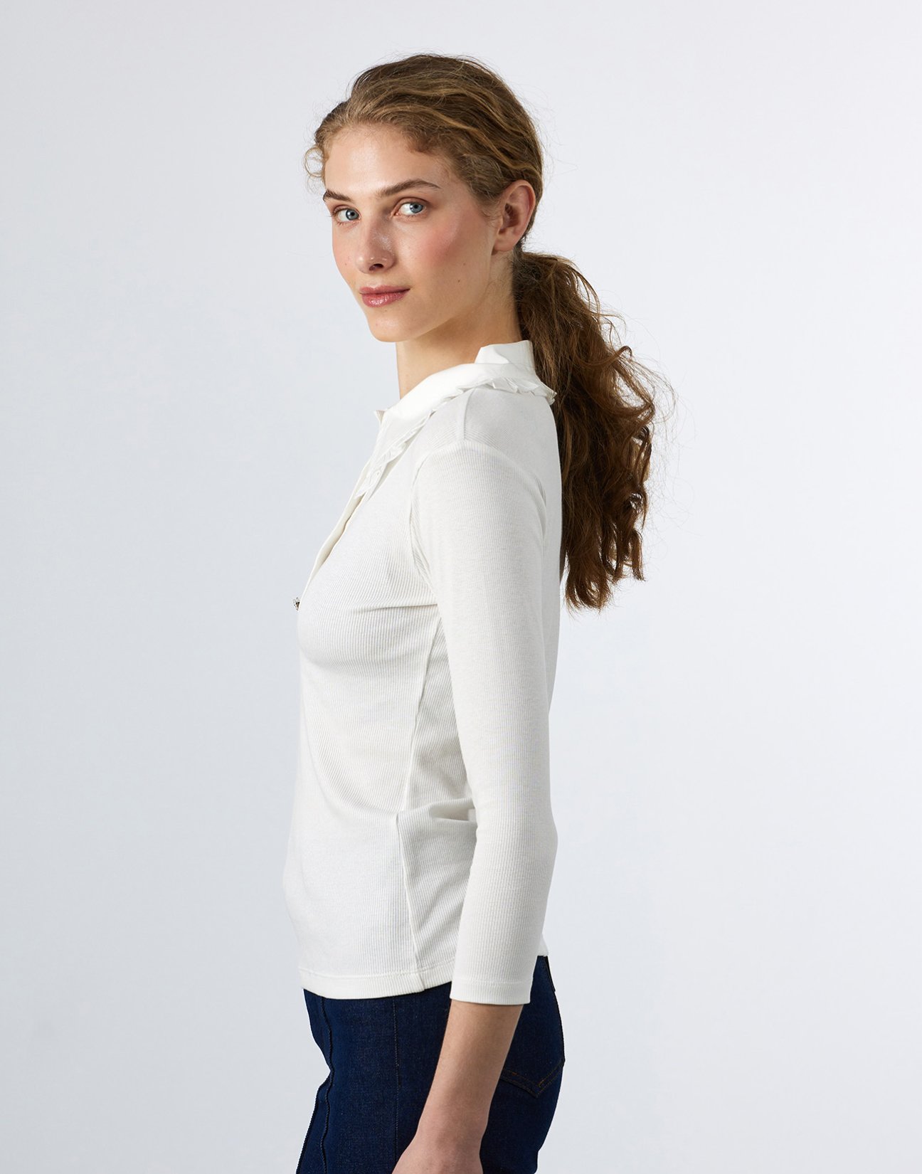 Ribbed top with collar