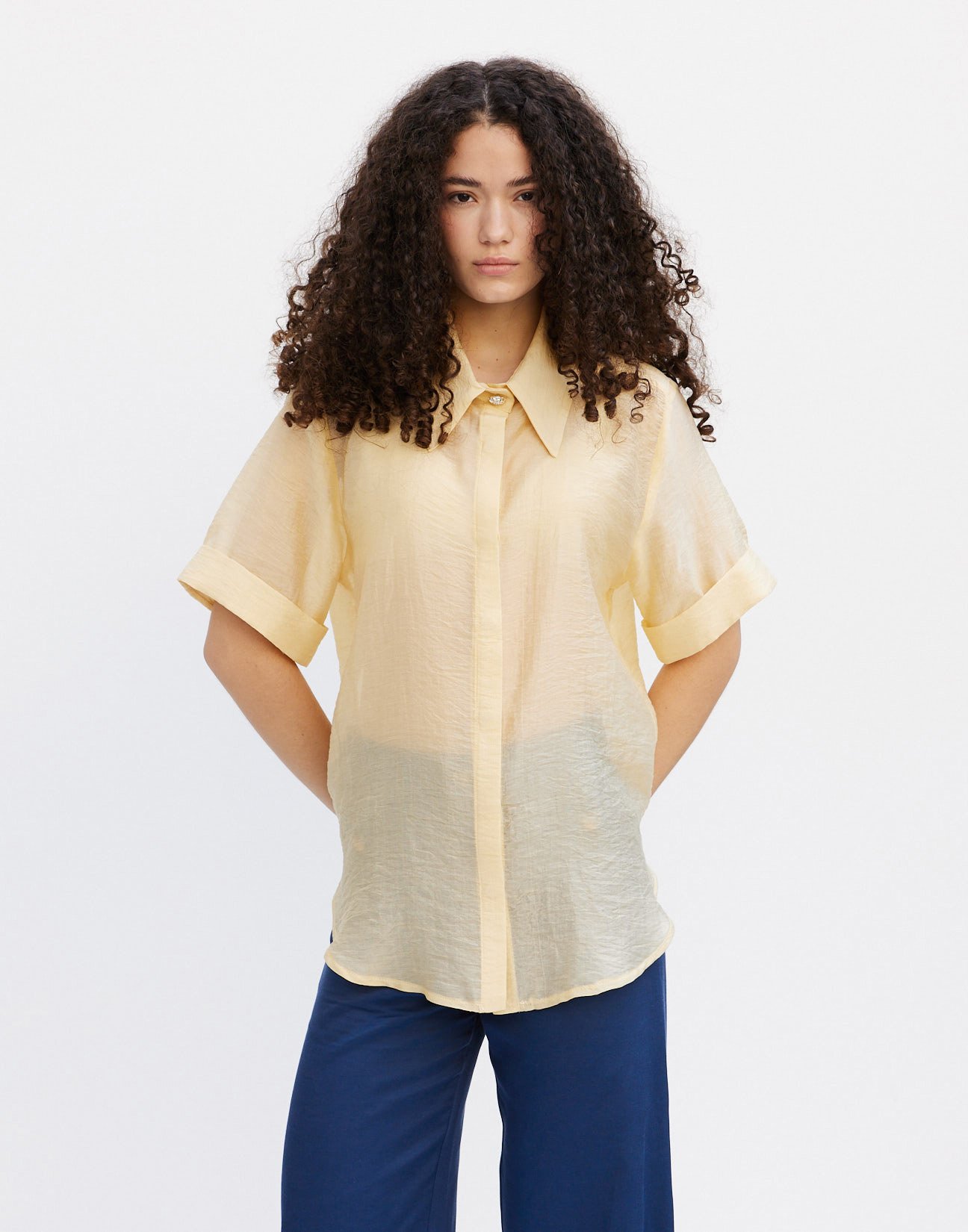 Turn up oversized shirt