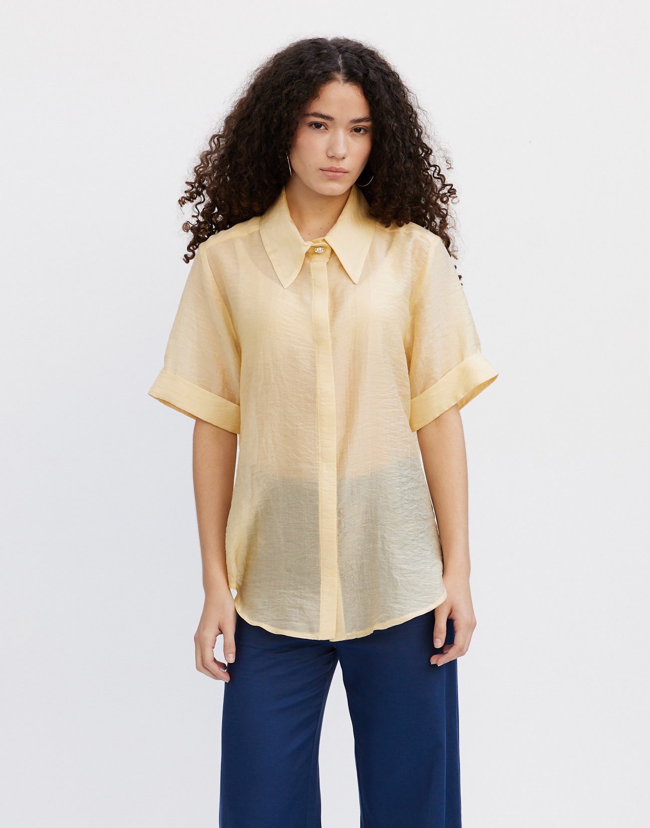 Turn up oversized shirt