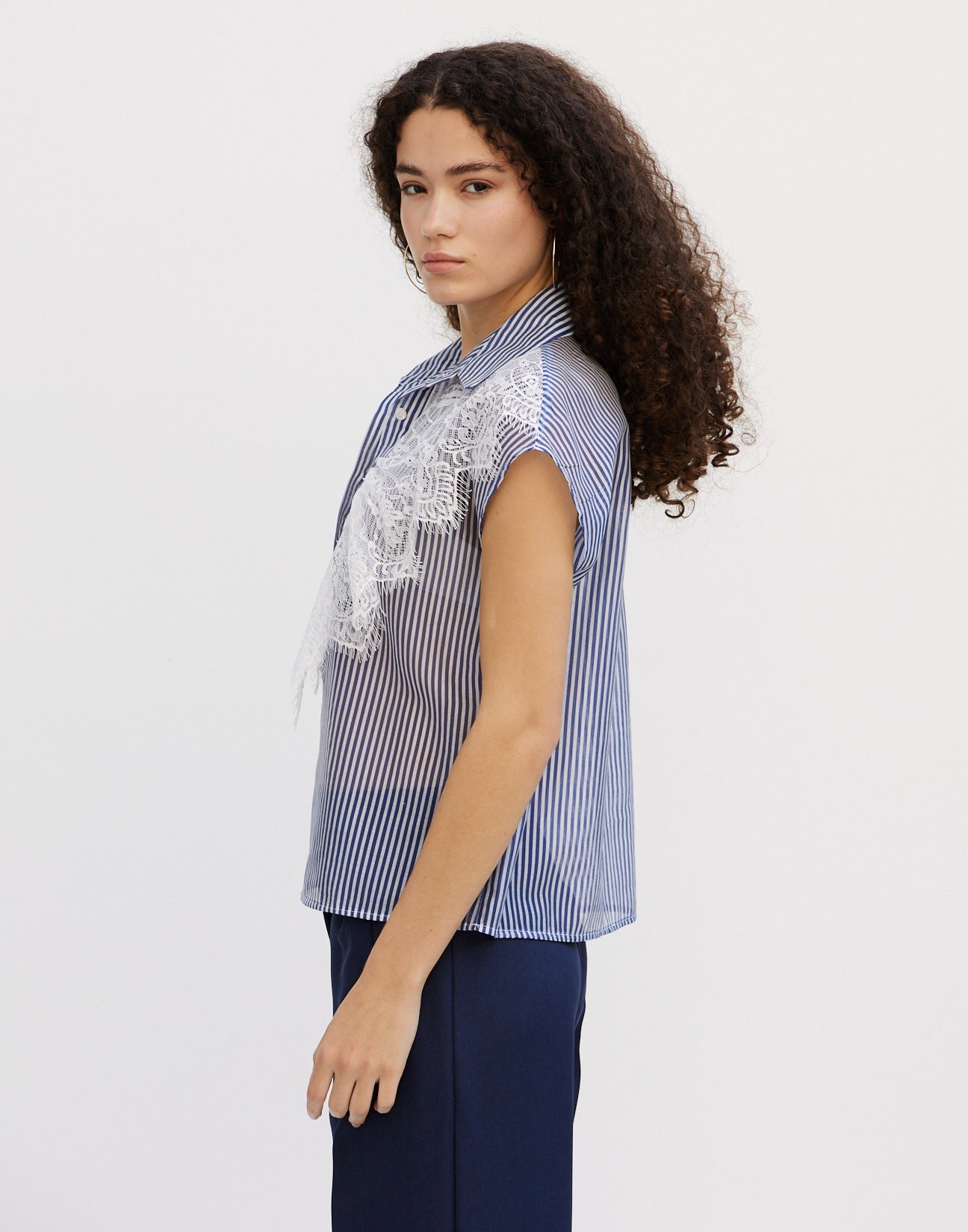 Striped blouse with lace