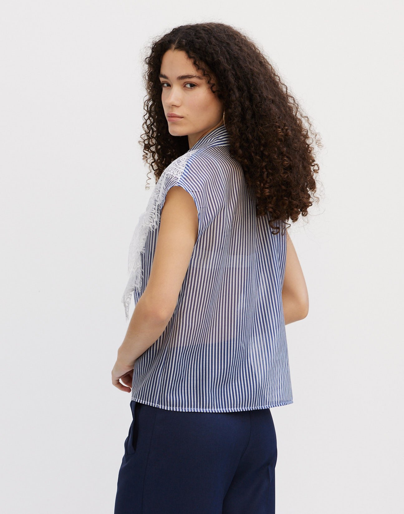 Striped blouse with lace