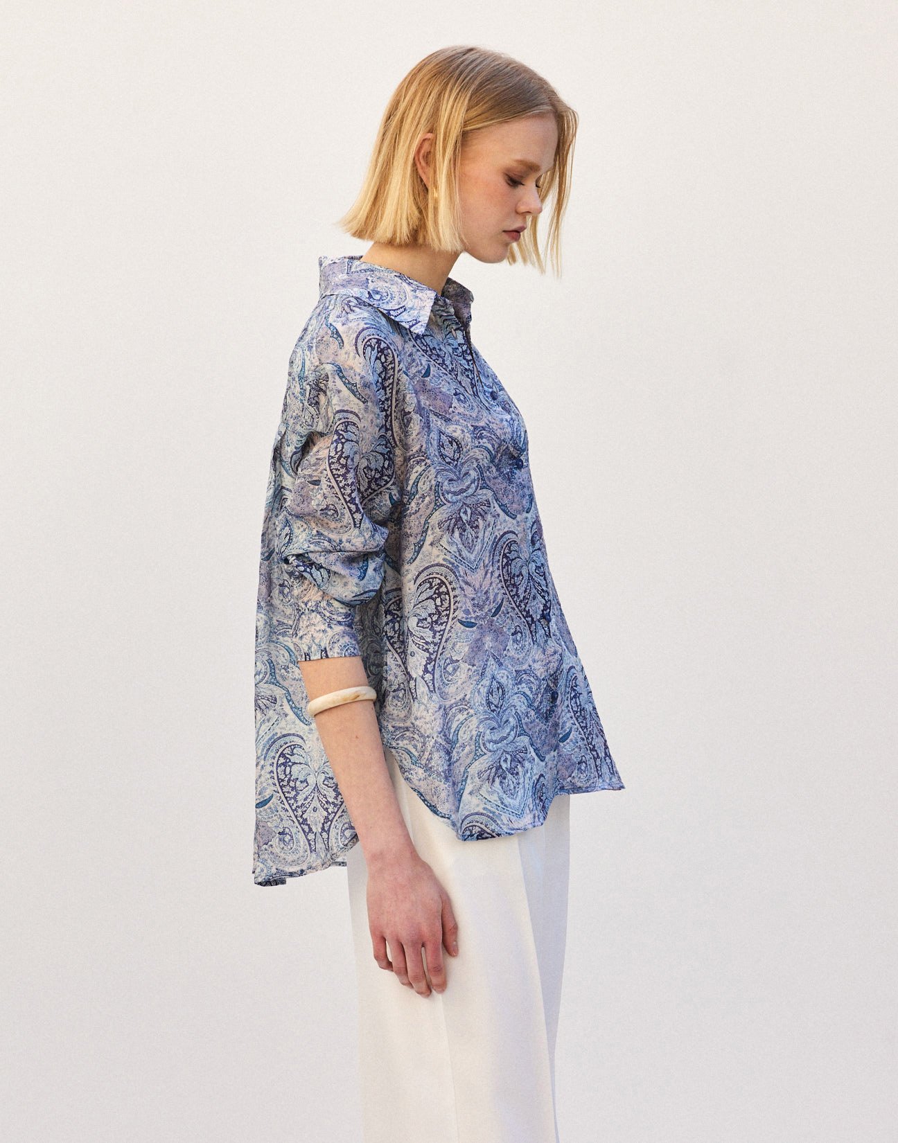 Oversized printed shirt
