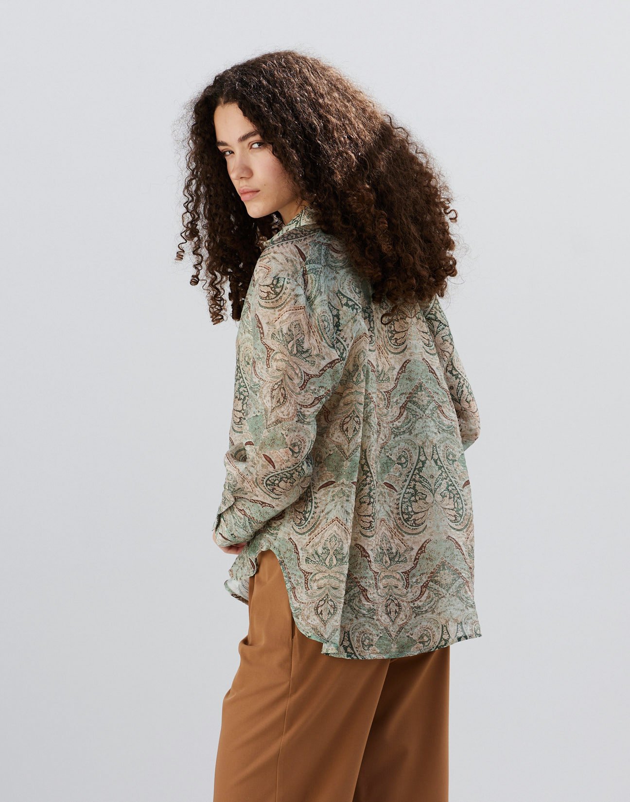 Oversized printed shirt