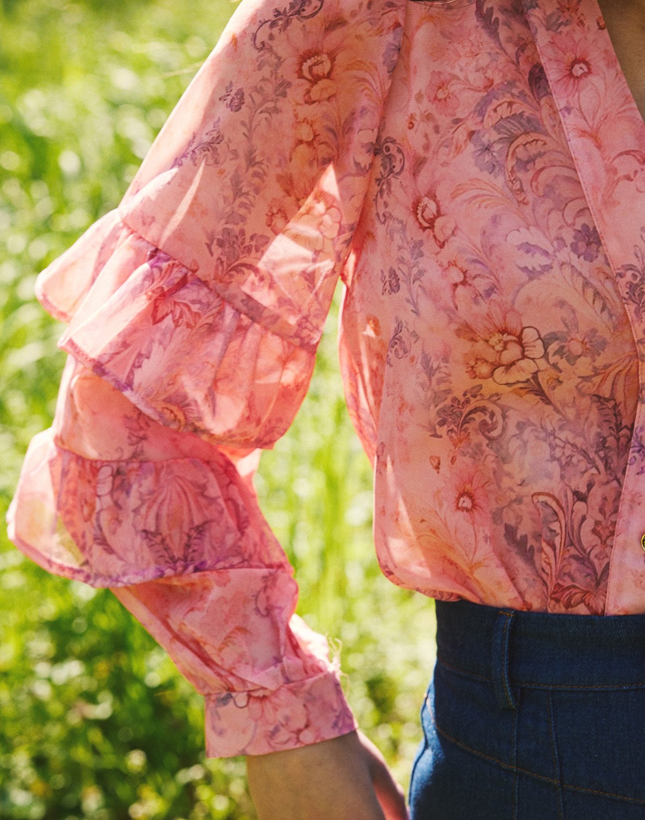 Printed shirt with ruffles