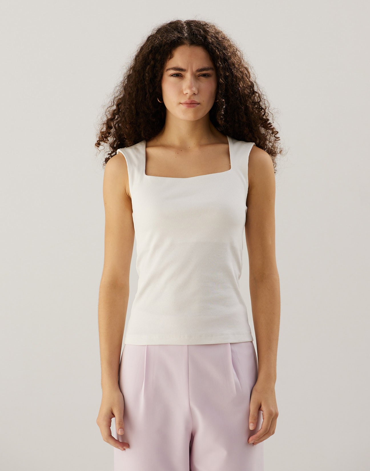 Ribbed sleeveless top