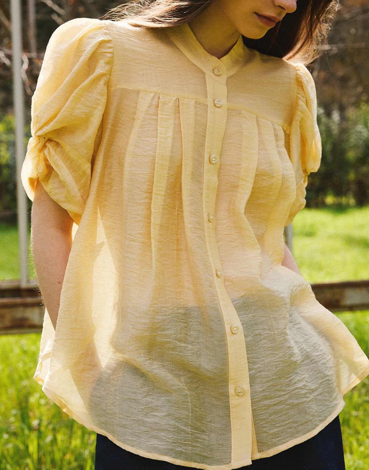 Shirt with knot