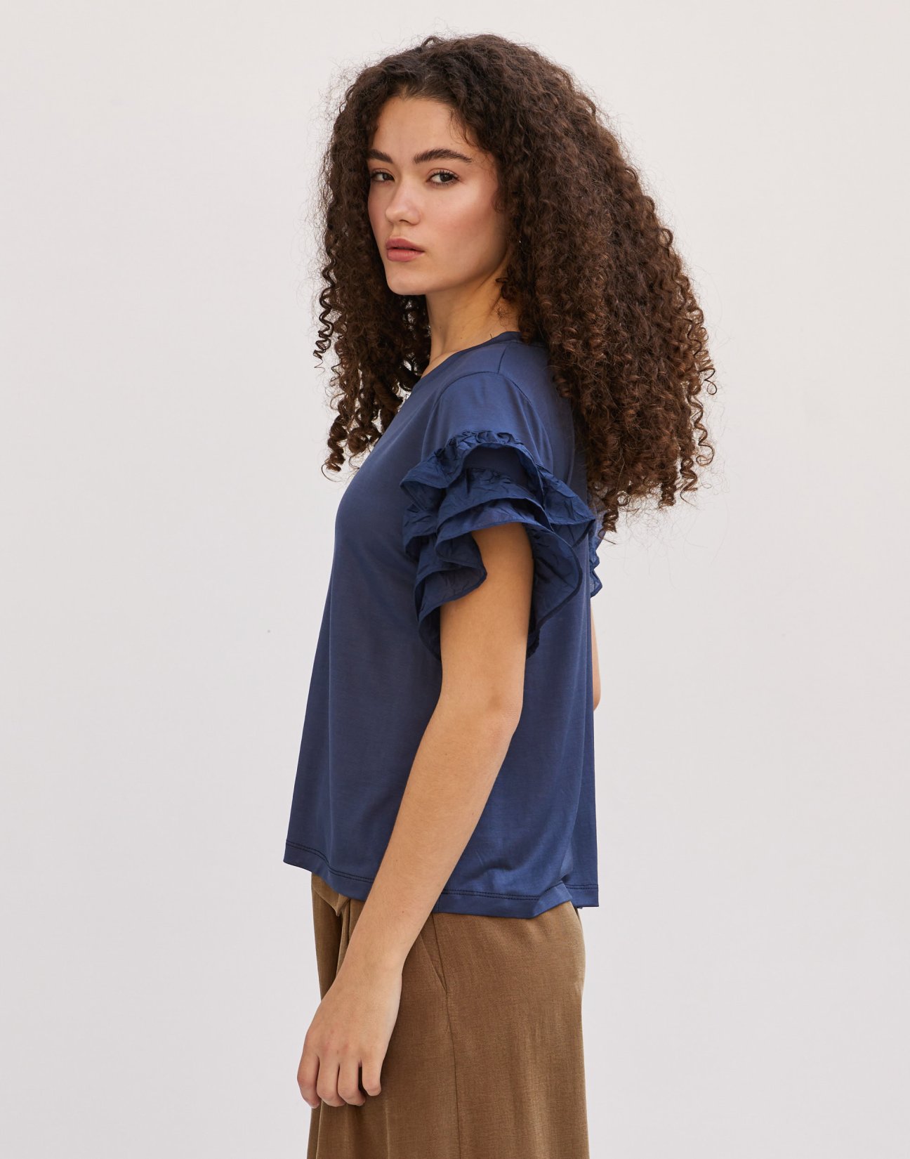 Blouse with ruffles