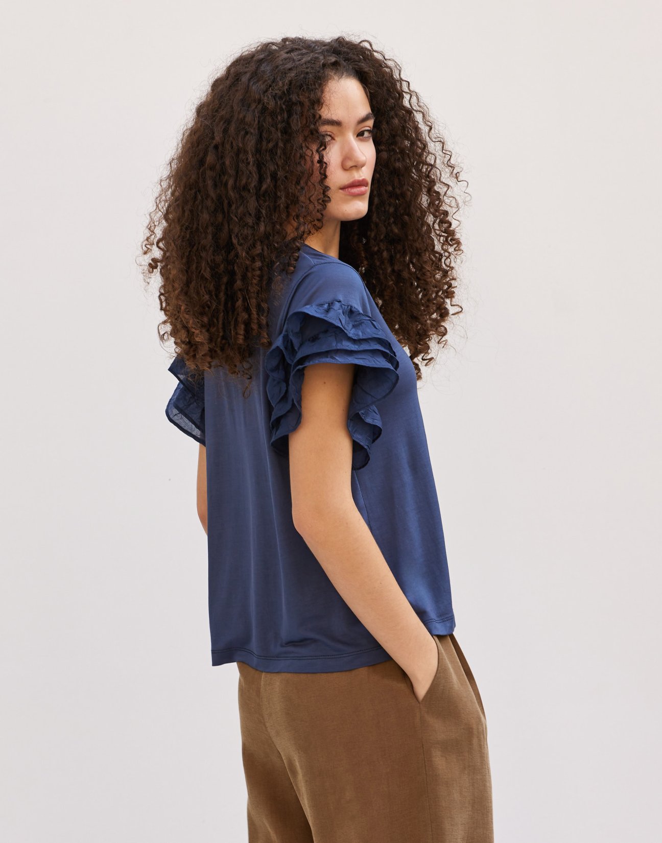 Blouse with ruffles