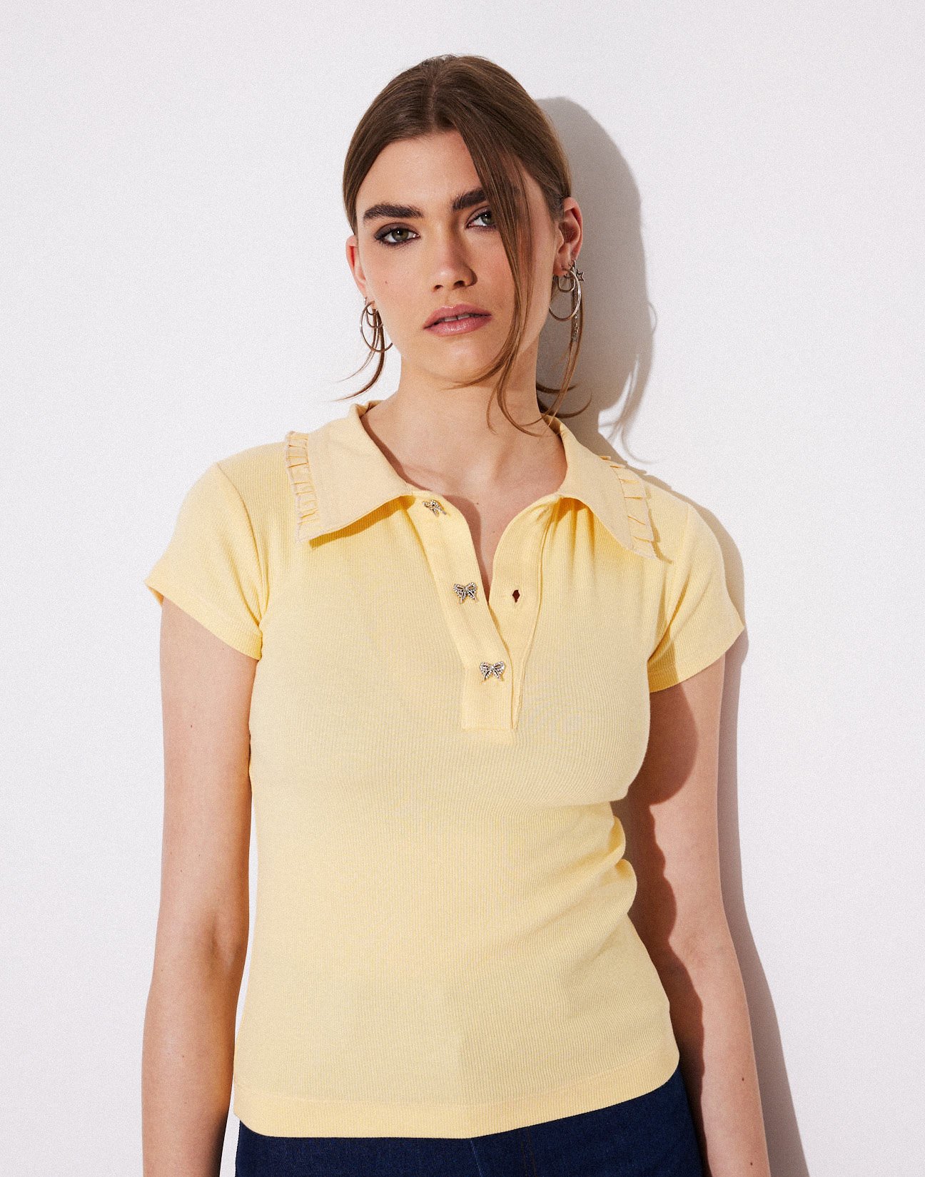 Ribbed top with collar
