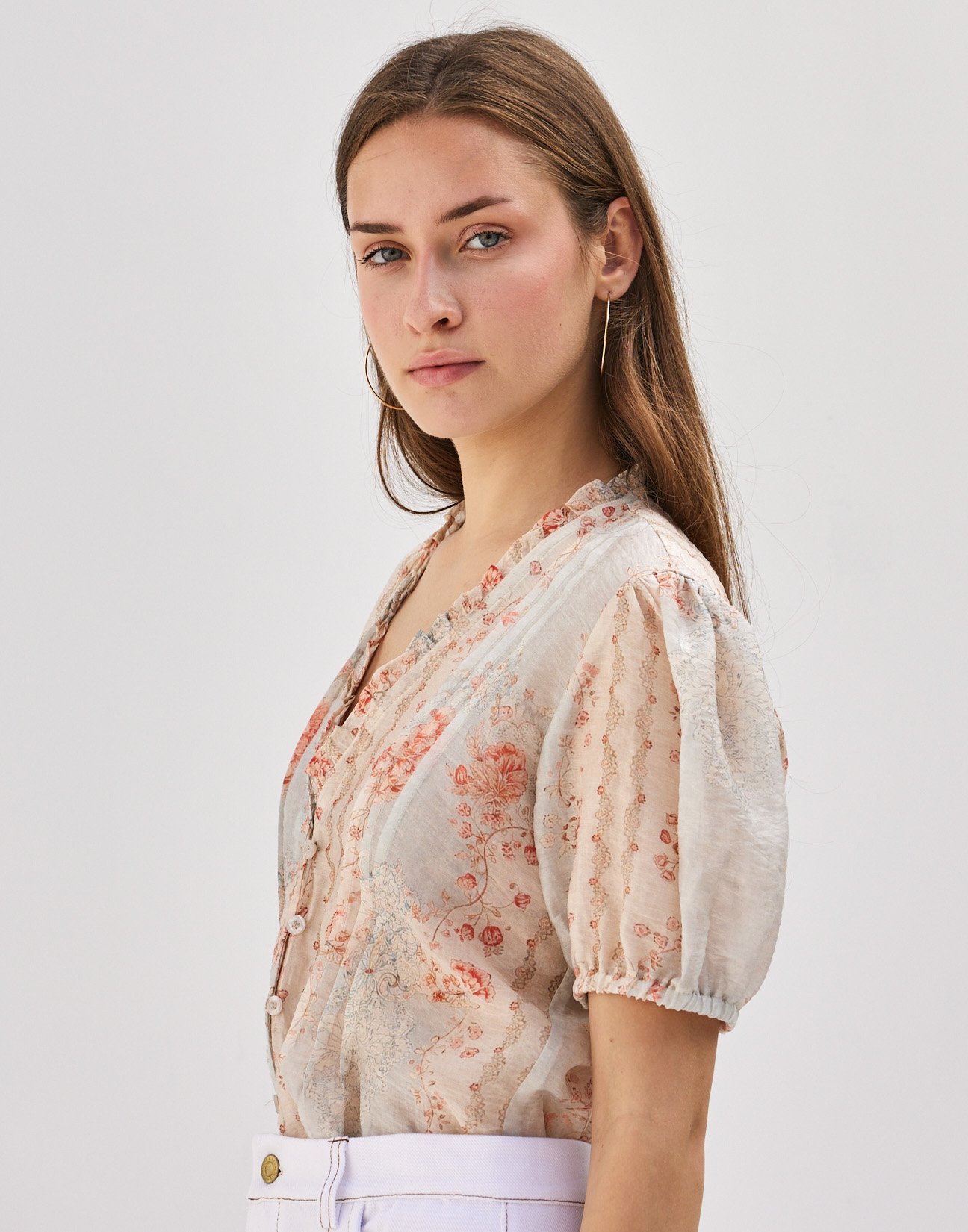 Printed shirt with pleats