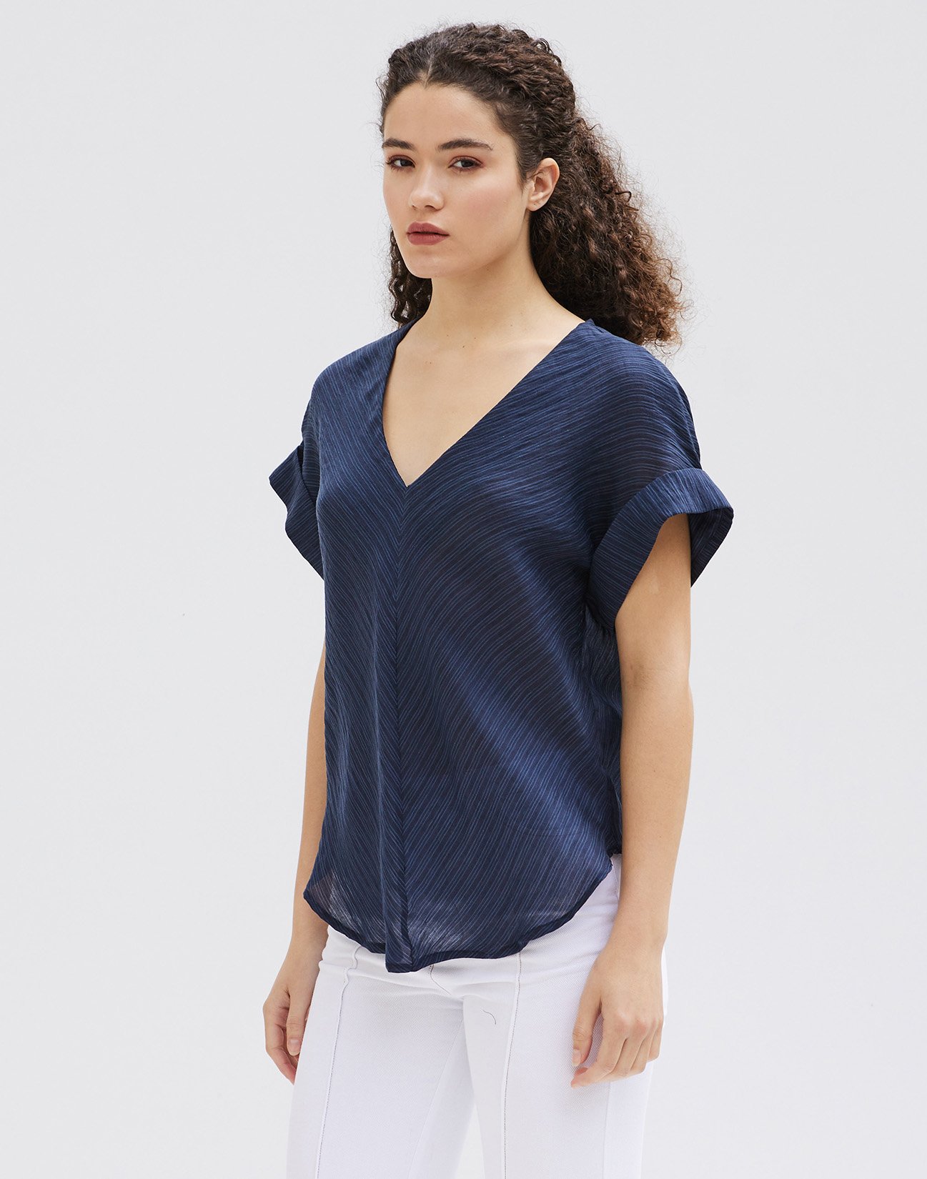 V neckline striped blouse