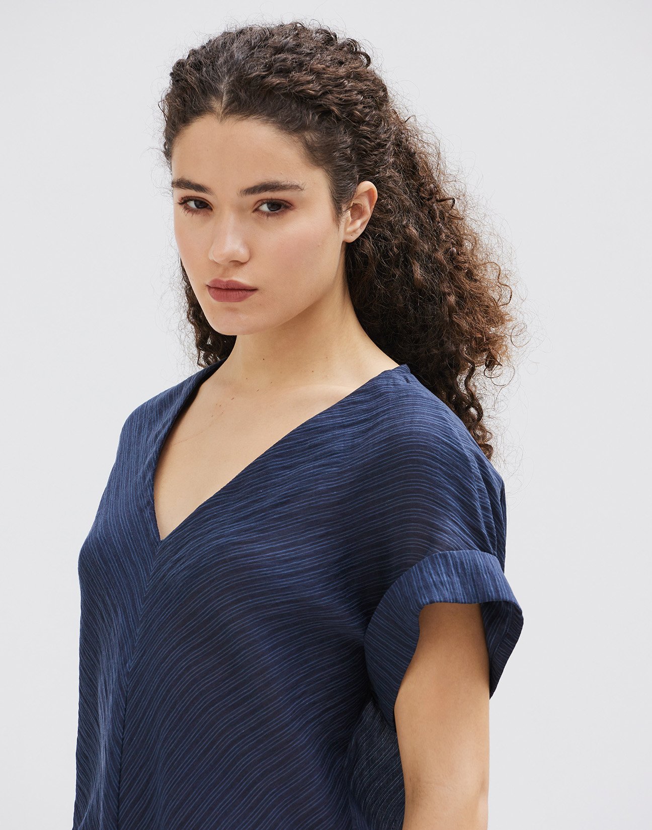 V neckline striped blouse