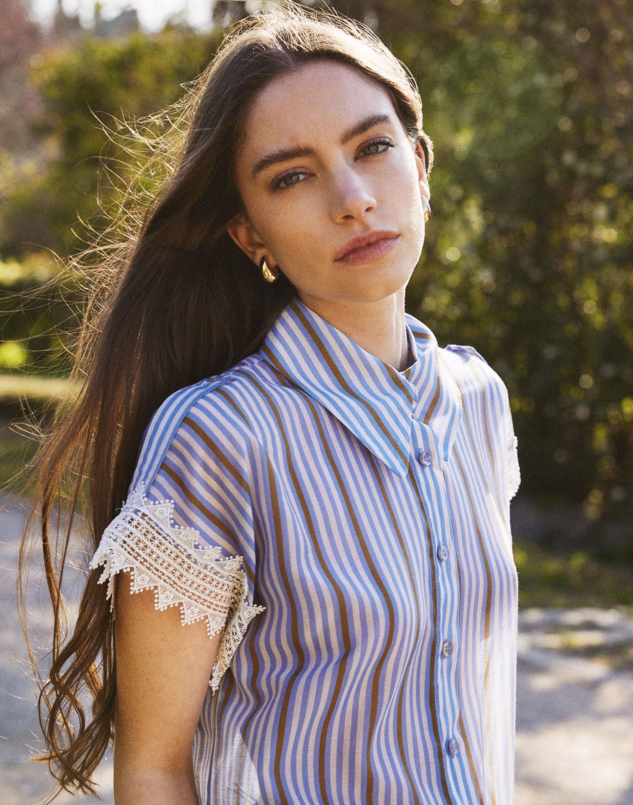 Striped shirt with lace