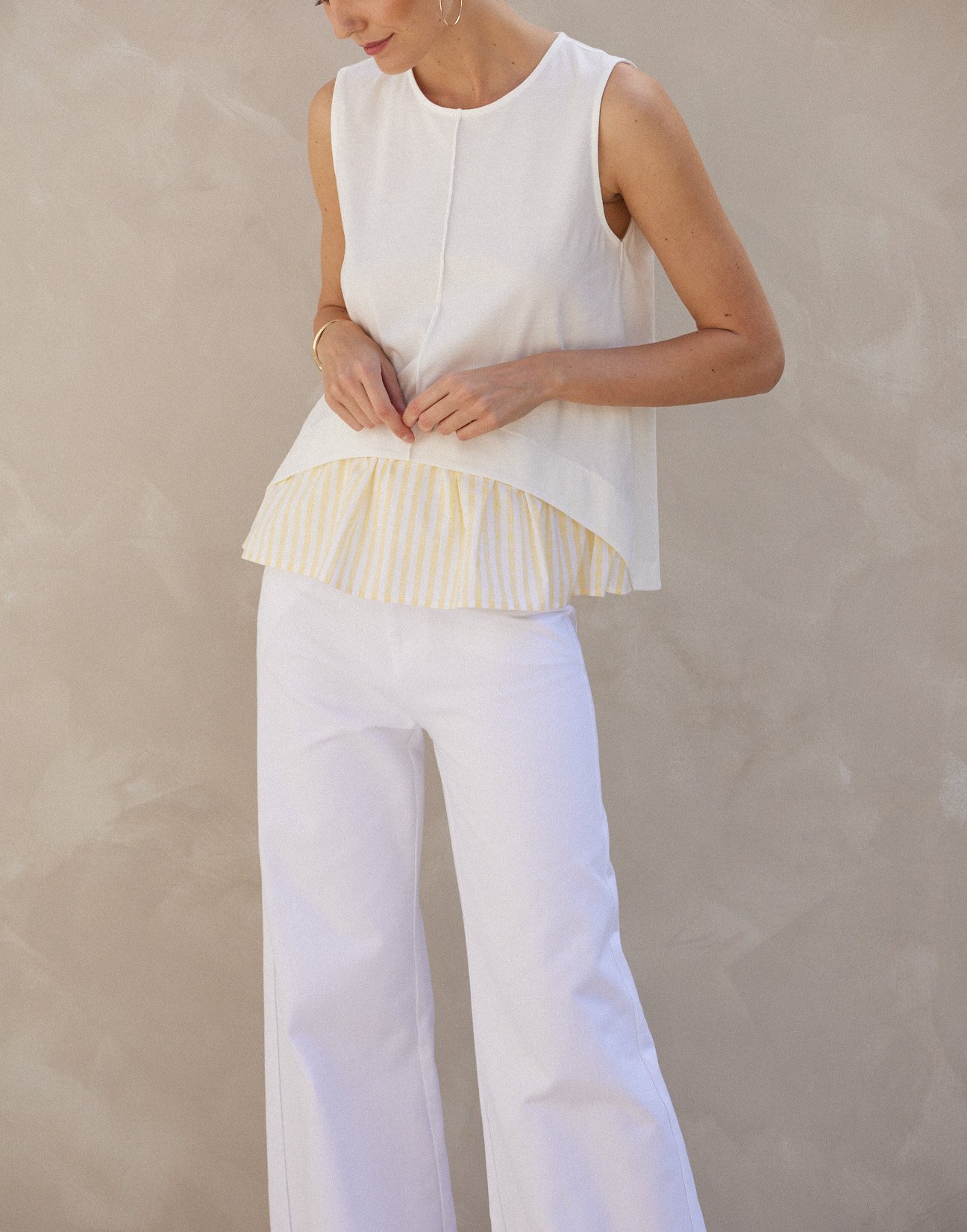 Matching fabric sleeveless  top