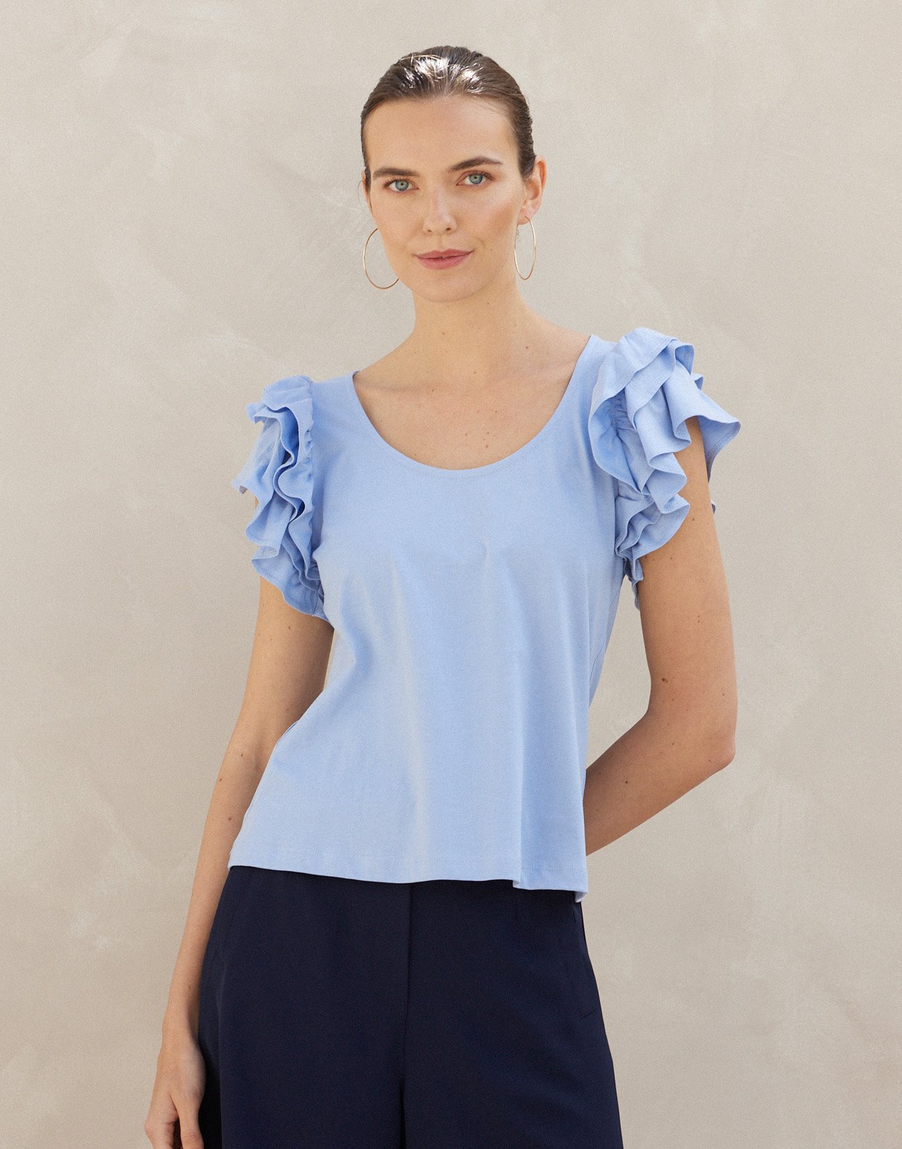 Blouse with double ruffles