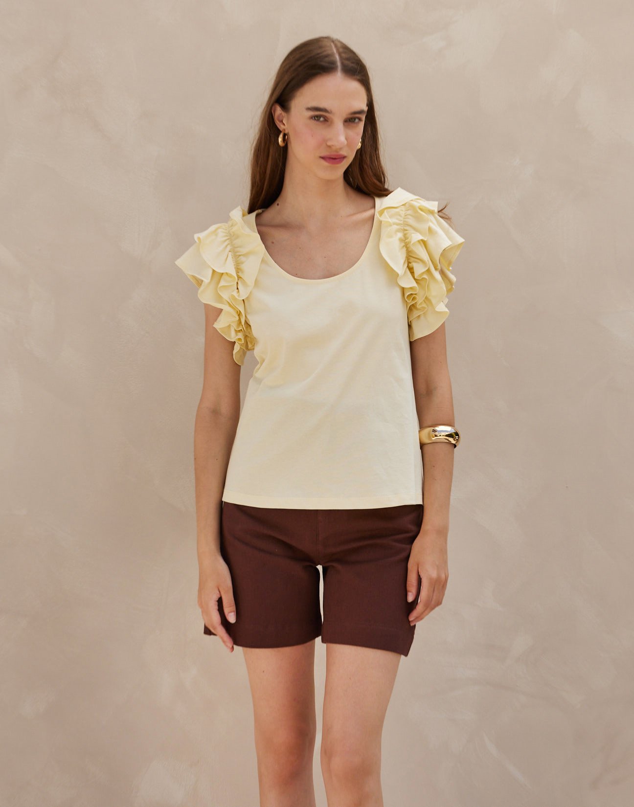 Blouse with double ruffles