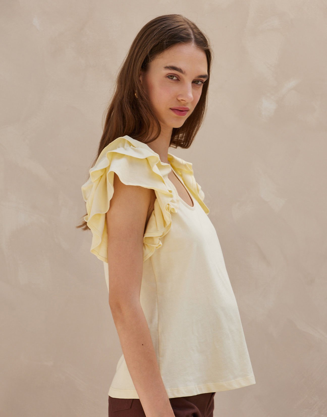 Blouse with double ruffles