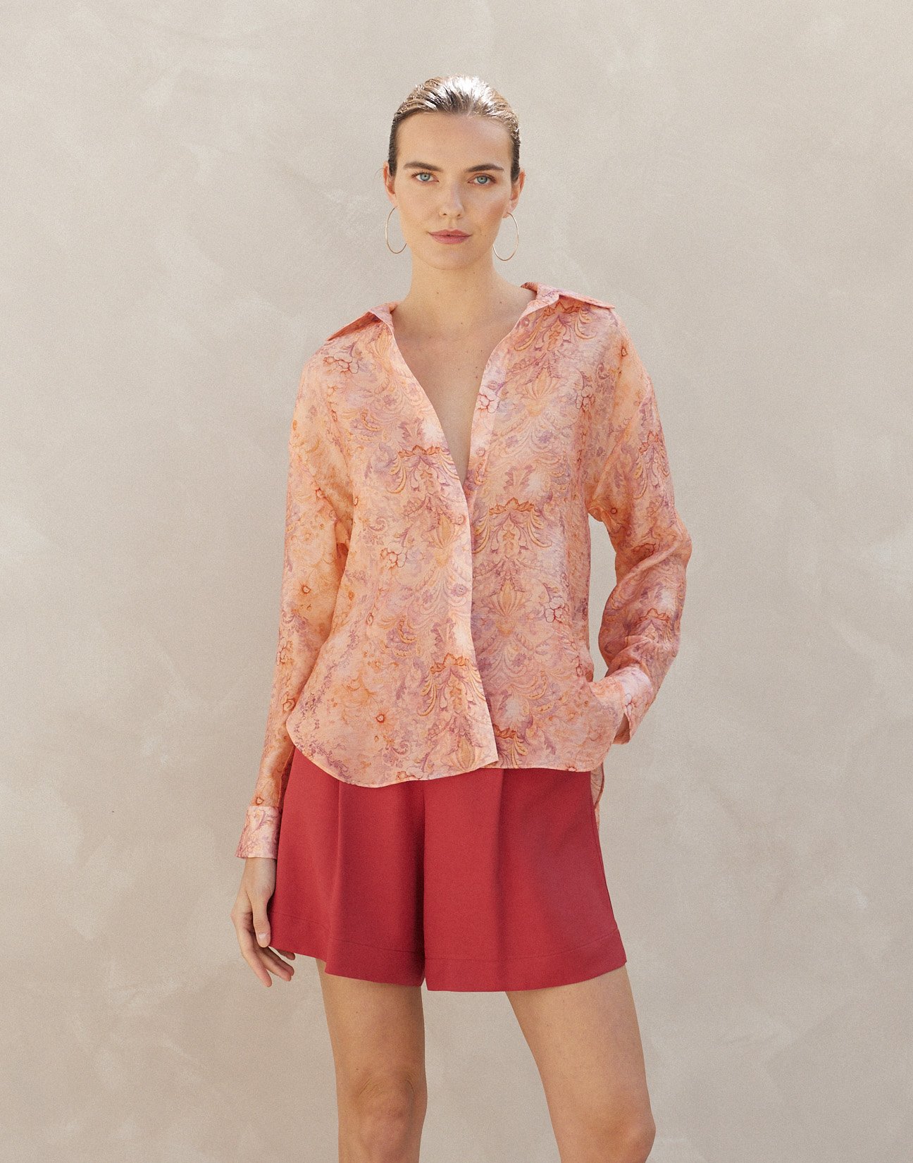 Oversized printed shirt