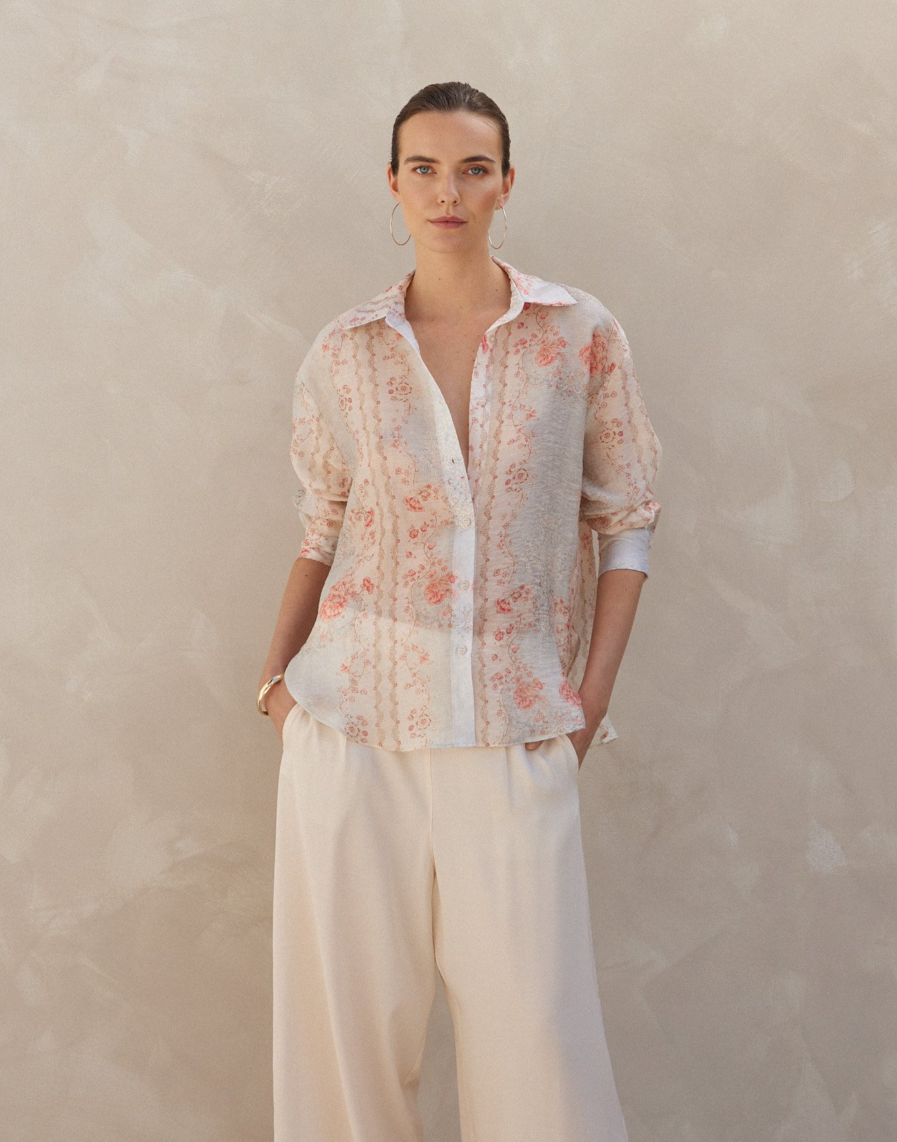 Oversized printed shirt