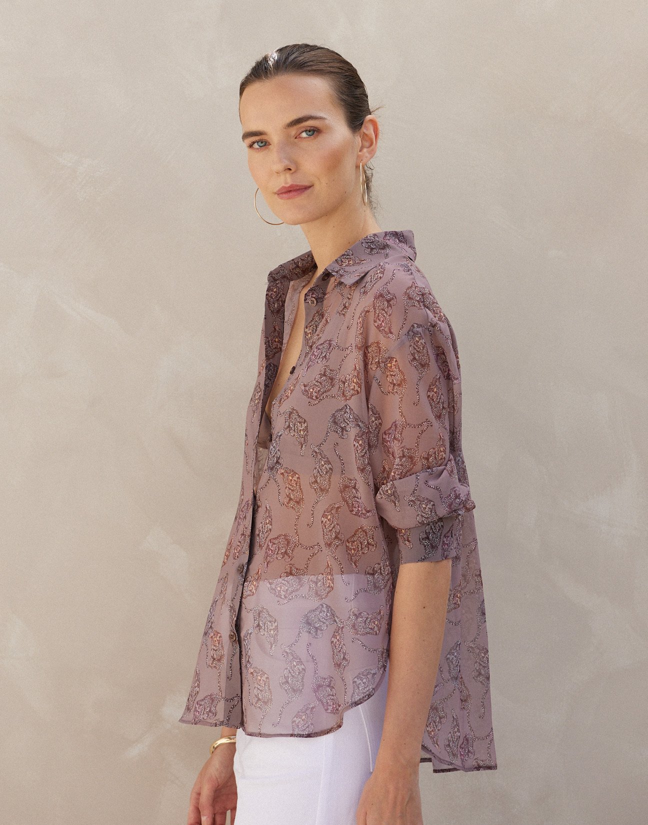 Oversized printed shirt