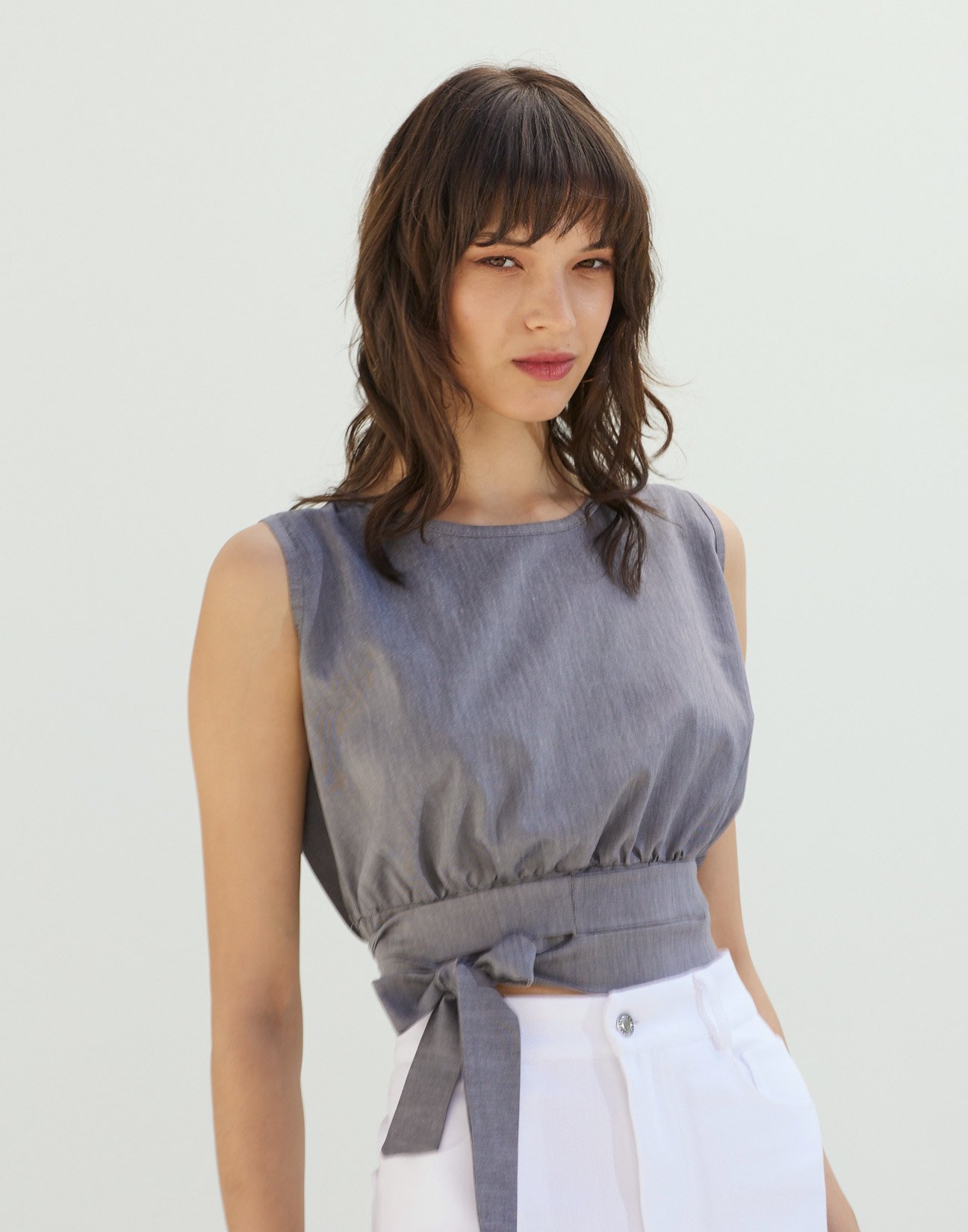 Crop top with tie