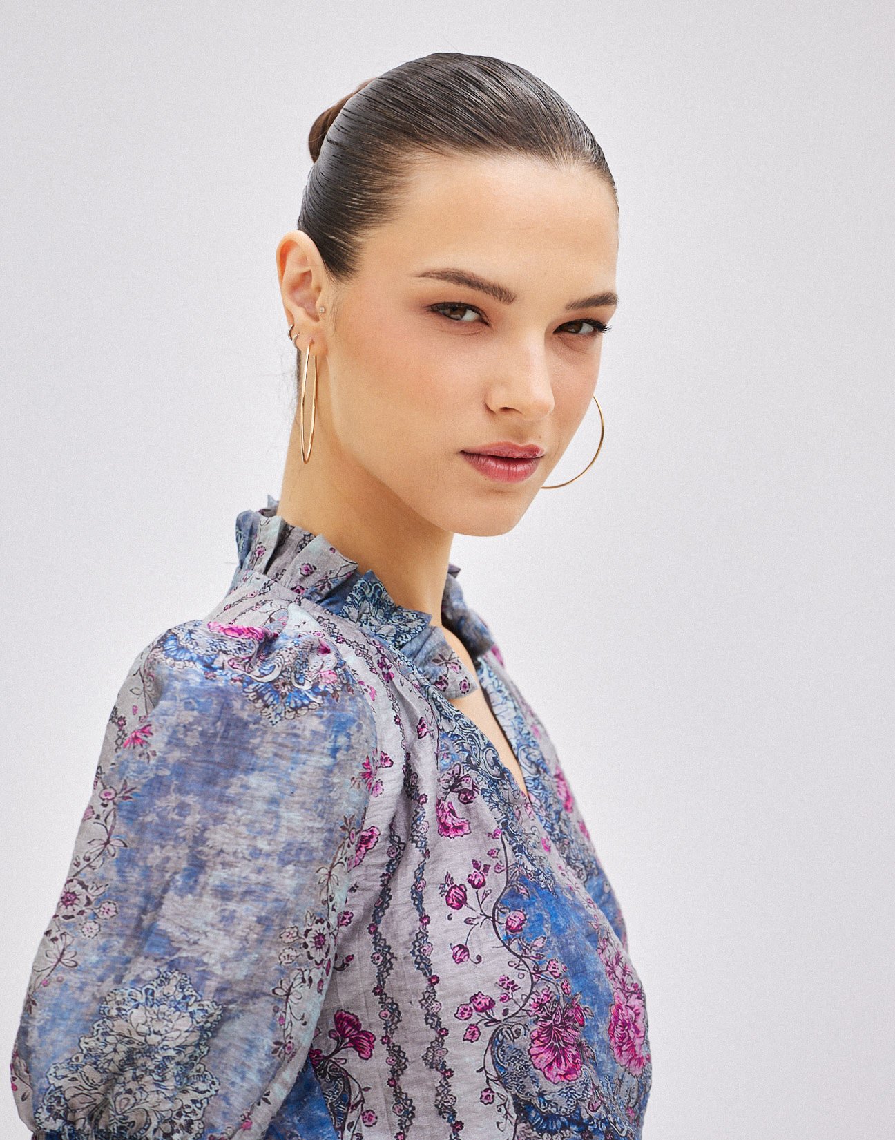 Printed blouse with ruffles