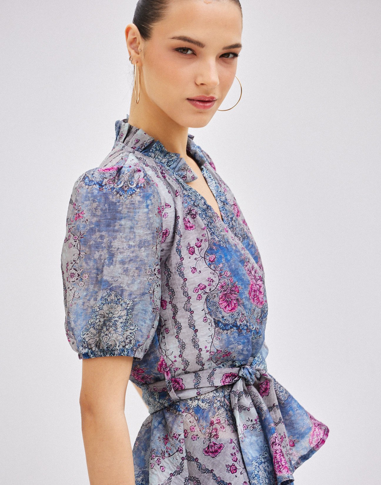 Printed blouse with ruffles