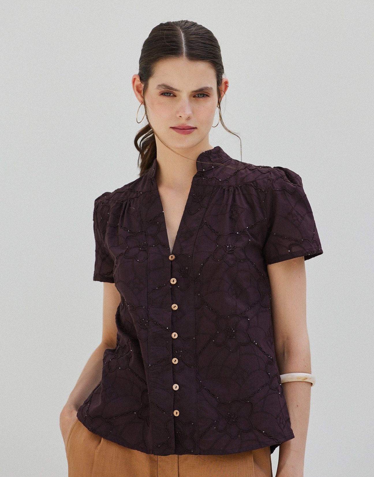 Embroidered shirt