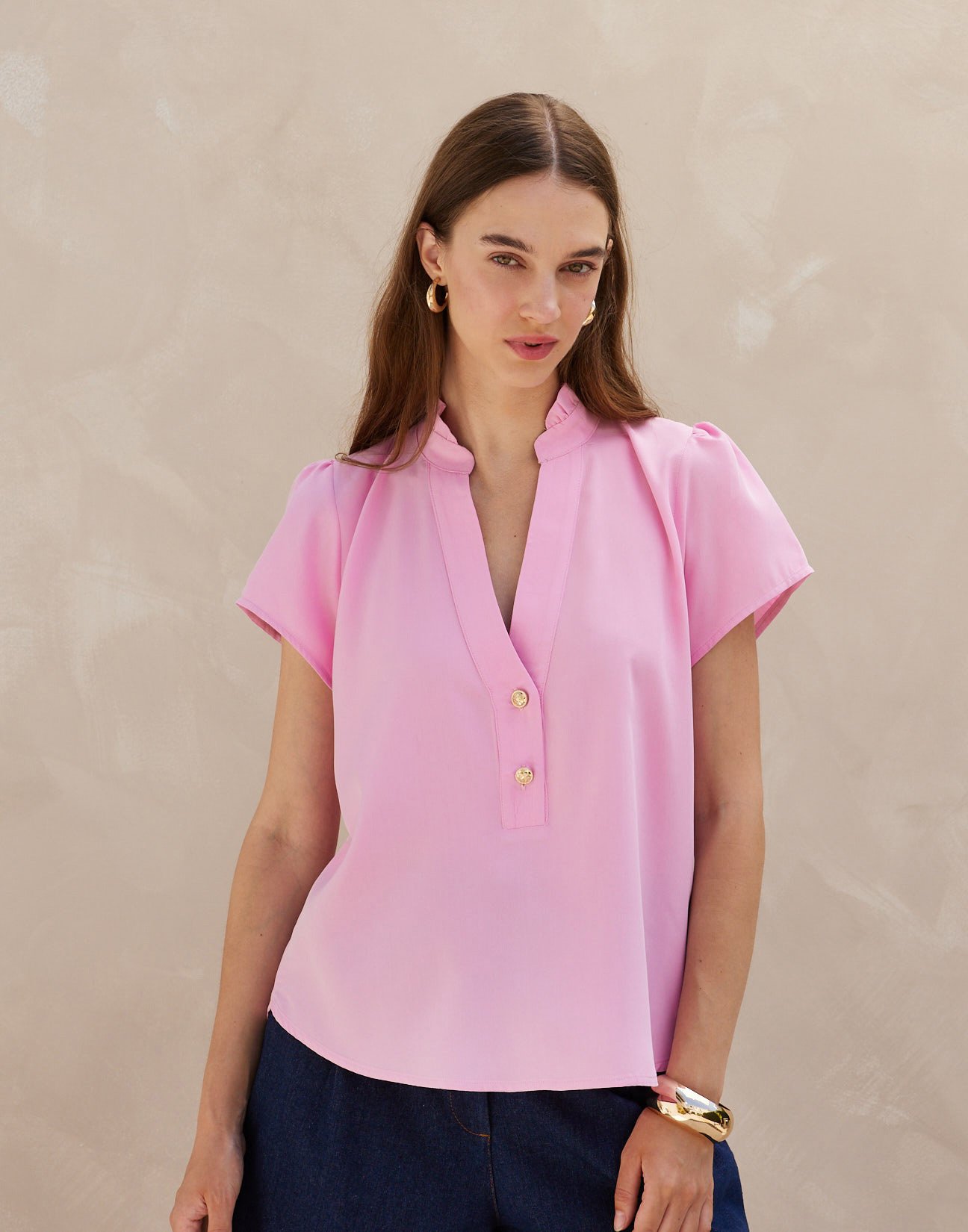 Blouse with button