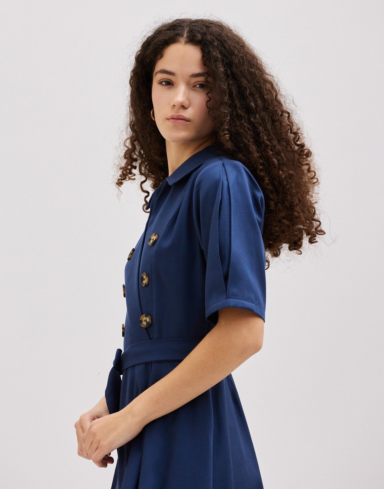 Midi dress with collar